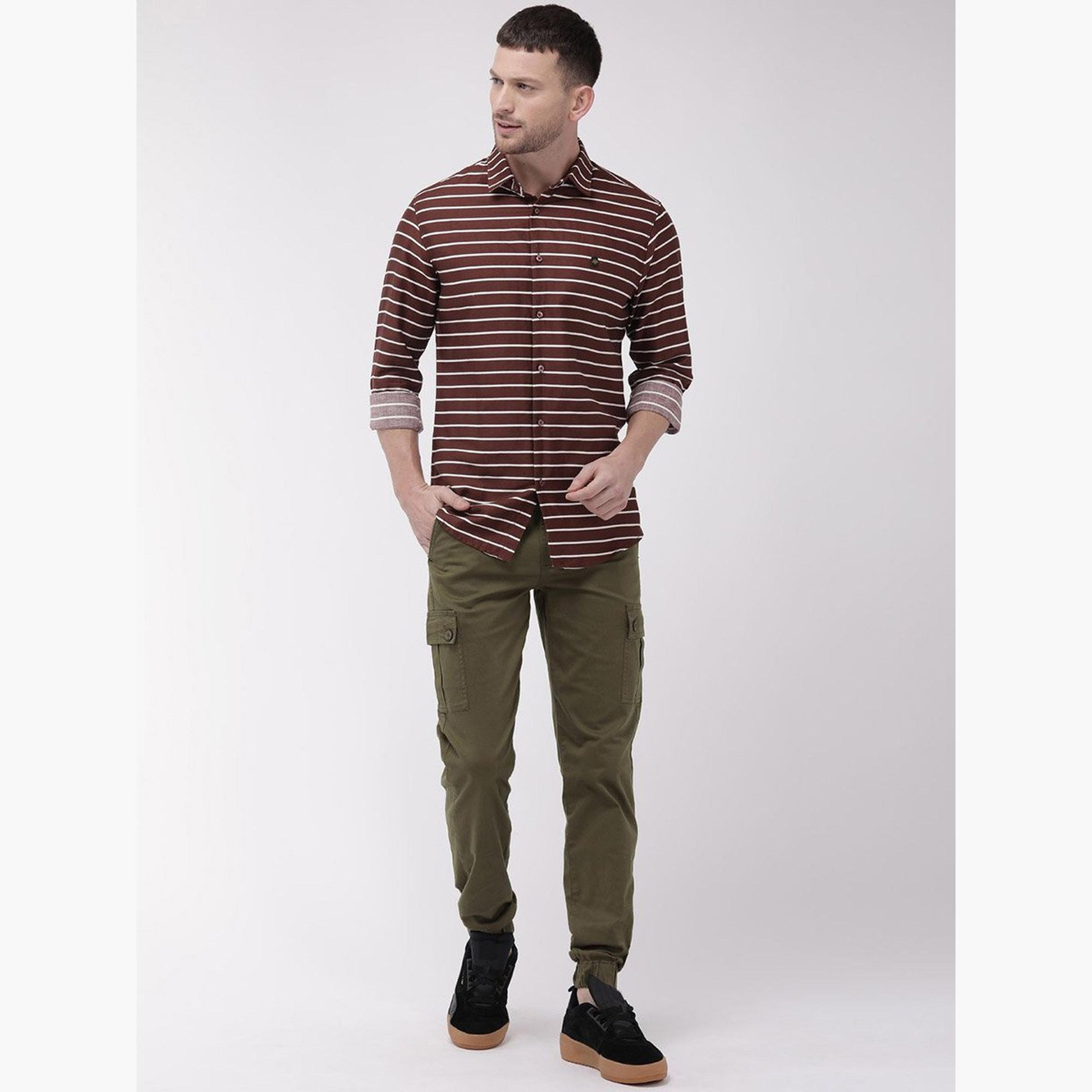 ذا انديان كراج كو × ستايلي - بنطال كارغو للرجال زيتوني متوسط ​​الارتفاع تصميم ضيق-men-clothing-bottoms-joggers-image-5