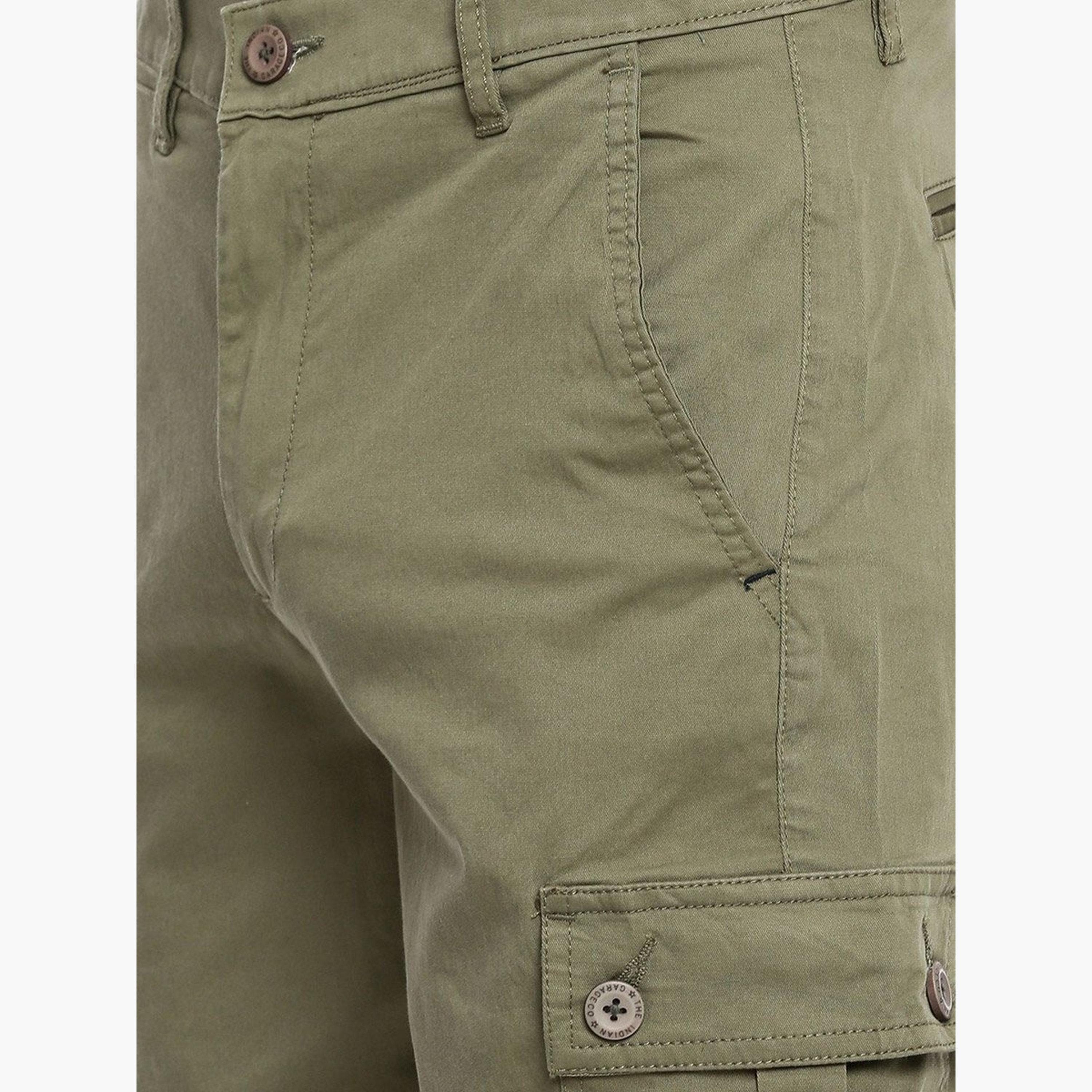 ذا انديان كراج كو × ستايلي - بنطال كارغو للرجال أخضر متوسط ​​الارتفاع تصميم ضيق-men-clothing-bottoms-joggers-image-4