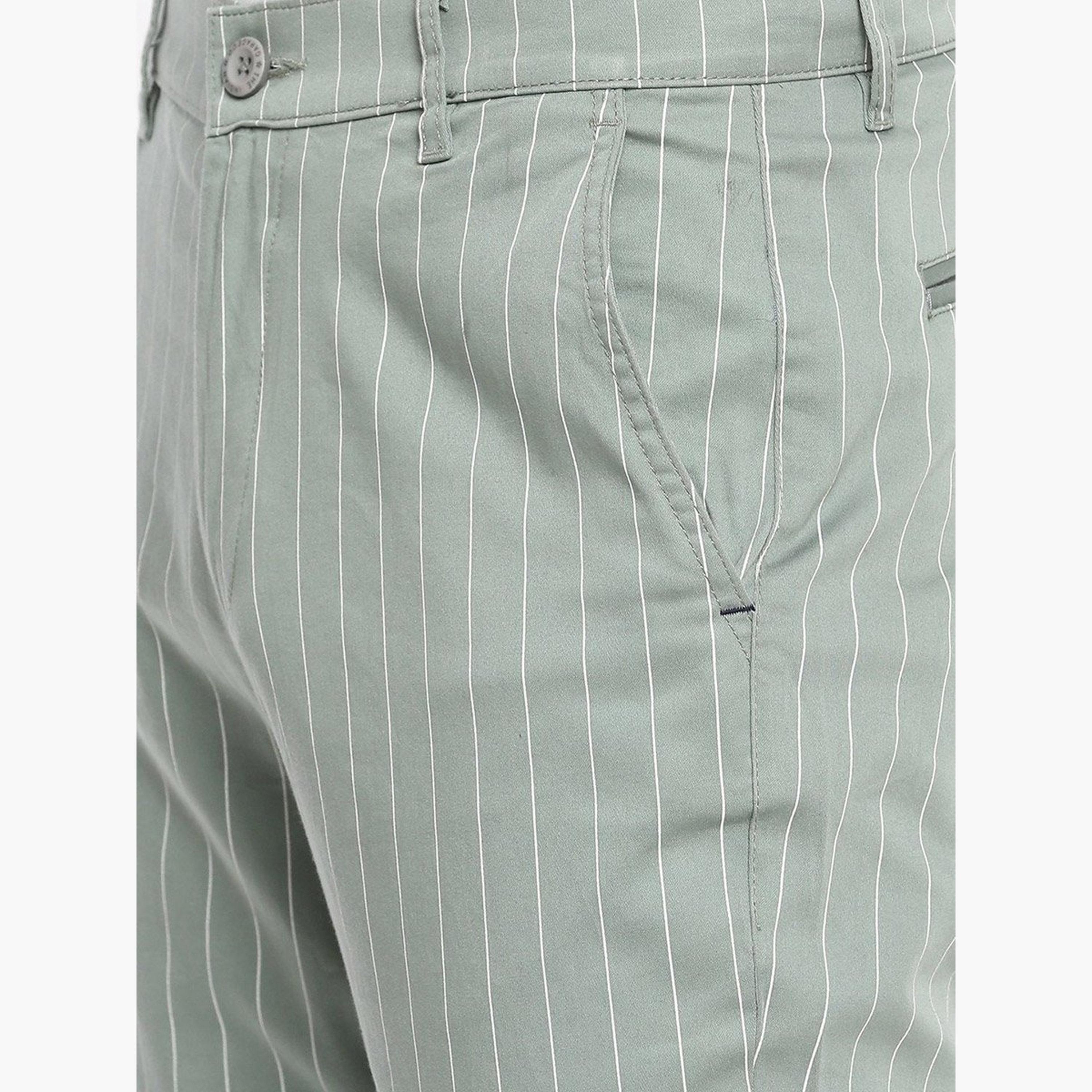 ذا انديان كراج كو × ستايلي - بنطال تشينو للرجال مخطط باللون الأخضر تصميم ضيق-men-clothing-bottoms-trousersandchinos-chinos-image-4