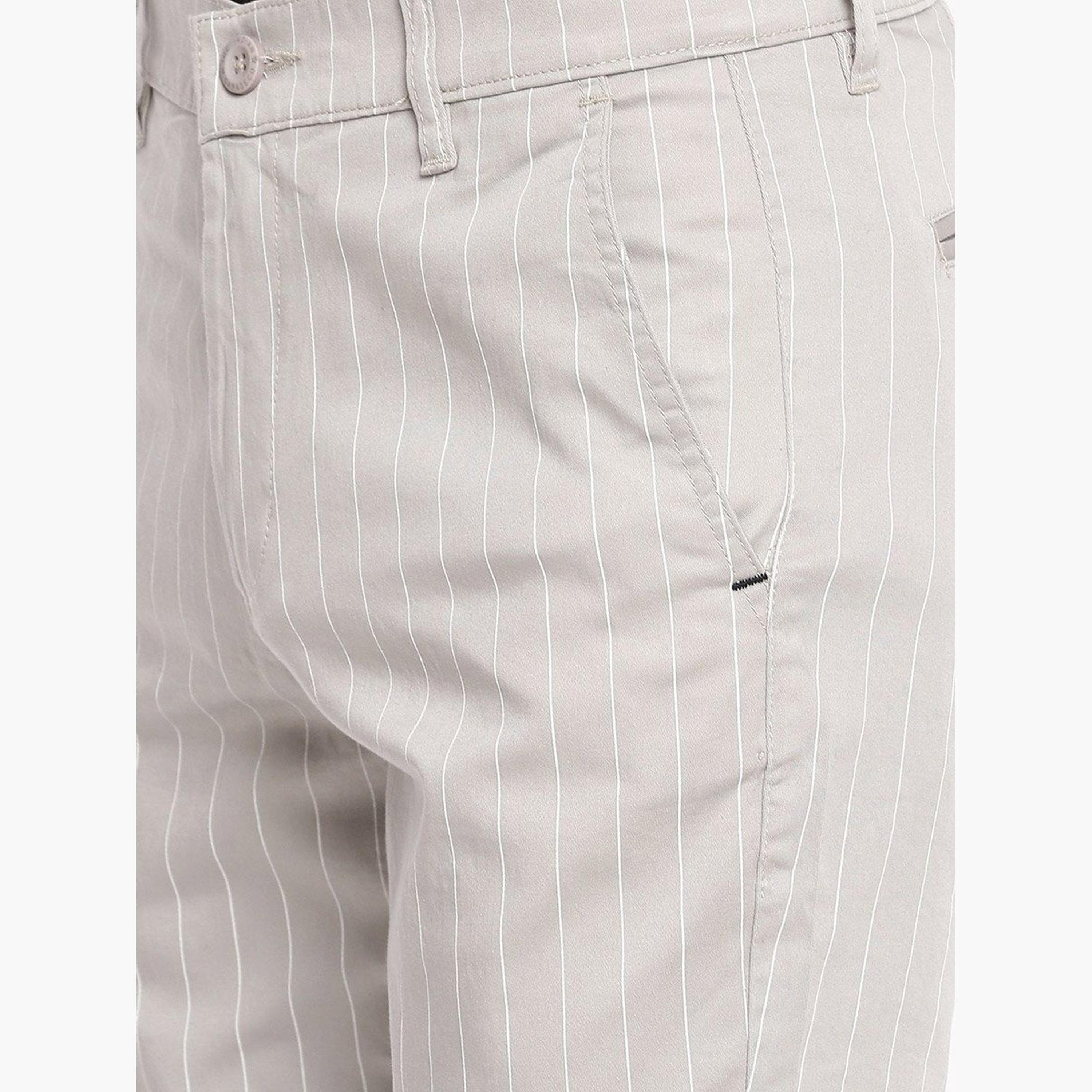 ذا انديان كراج كو × ستايلي - بنطال تشينو رمادي مخطط للرجال-men-clothing-bottoms-trousersandchinos-chinos-image-4