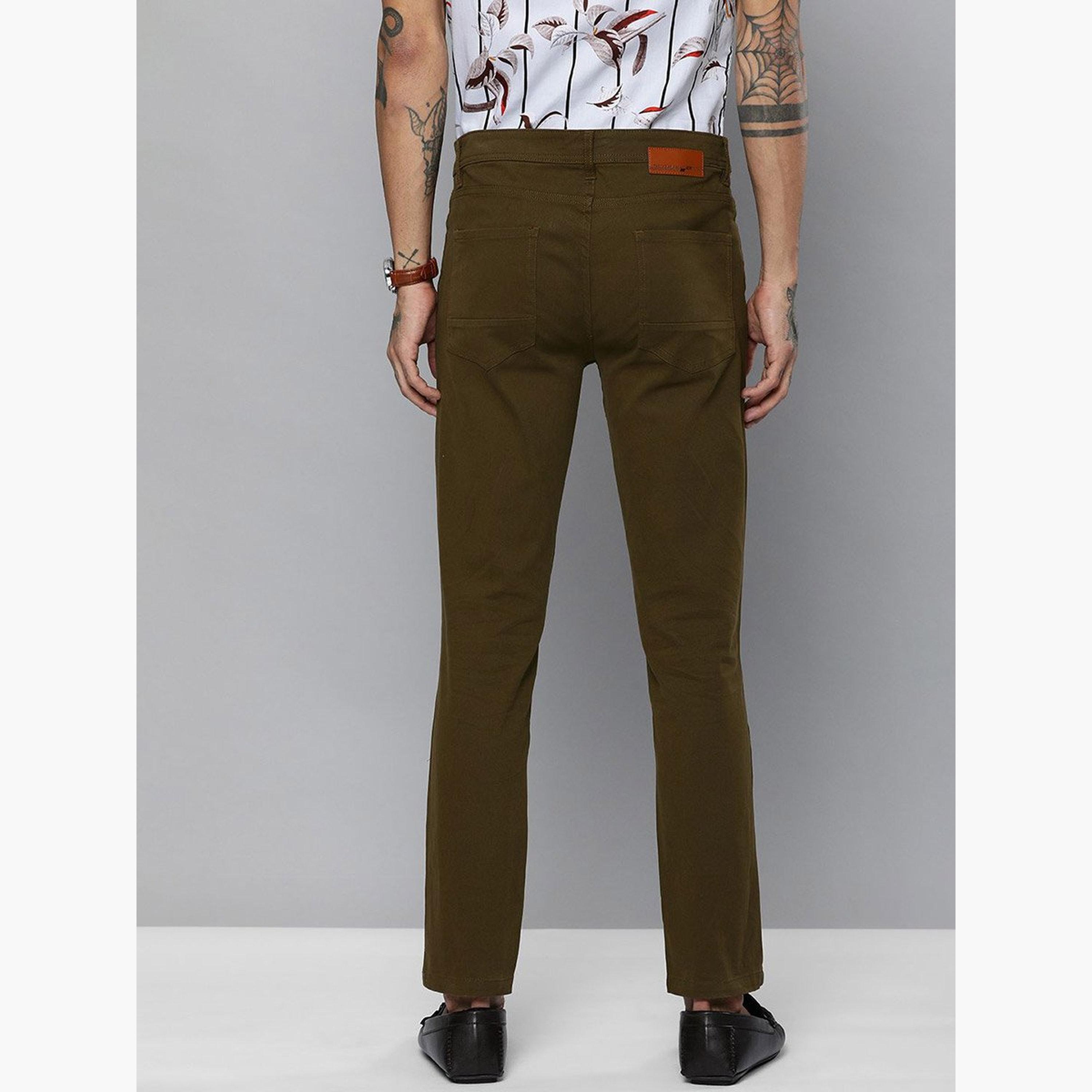 ذا انديان كراج كو × ستايلي - بنطال تشينو للرجال بني اللون متوسط ​​الارتفاع تصميم ضيق-men-clothing-bottoms-trousersandchinos-chinos-image-3