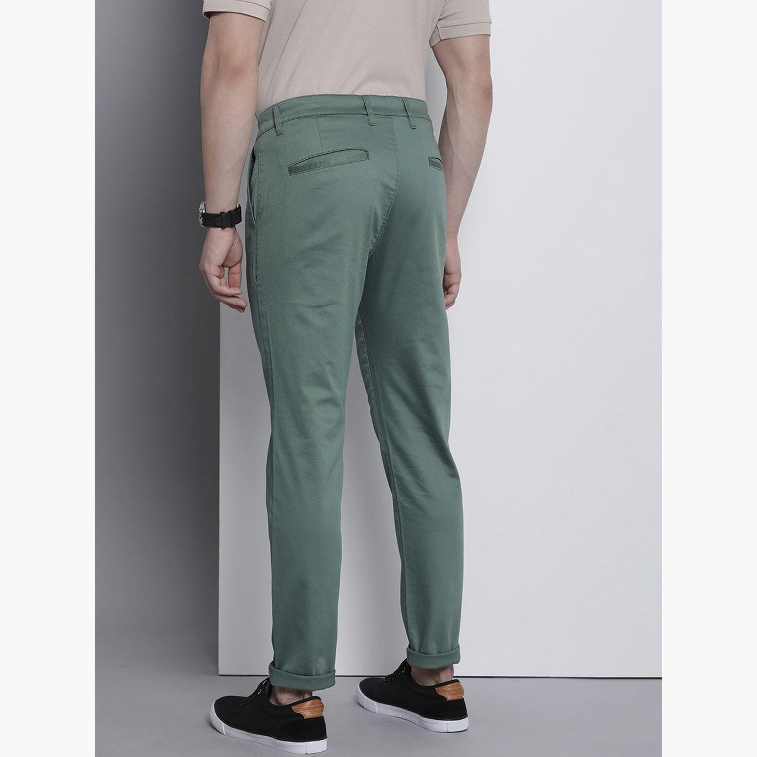 ذا انديان كراج كو × ستايلي - بنطال تشينو للرجال أخضر متوسط ​​الارتفاع تصميم ضيق-men-clothing-bottoms-trousersandchinos-chinos-image-3