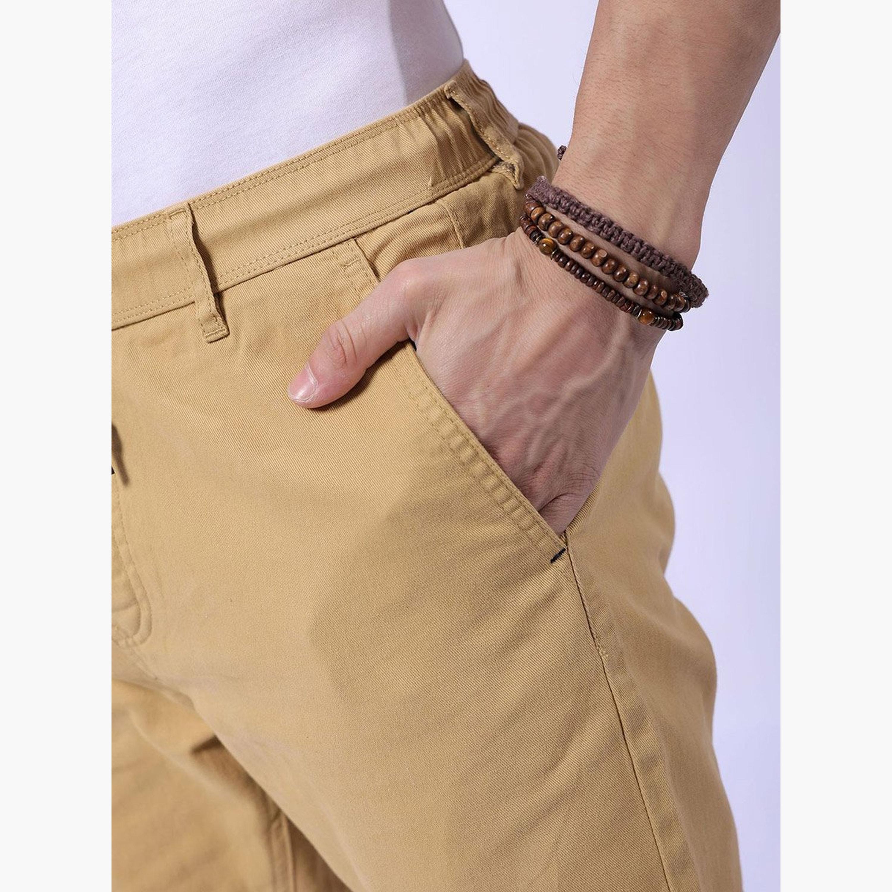 ذا انديان كراج كو × ستايلي - بنطال رياضي للرجال ضيق باللون البيج-men-clothing-sportswearandactivewear-bottoms-joggers-image-6