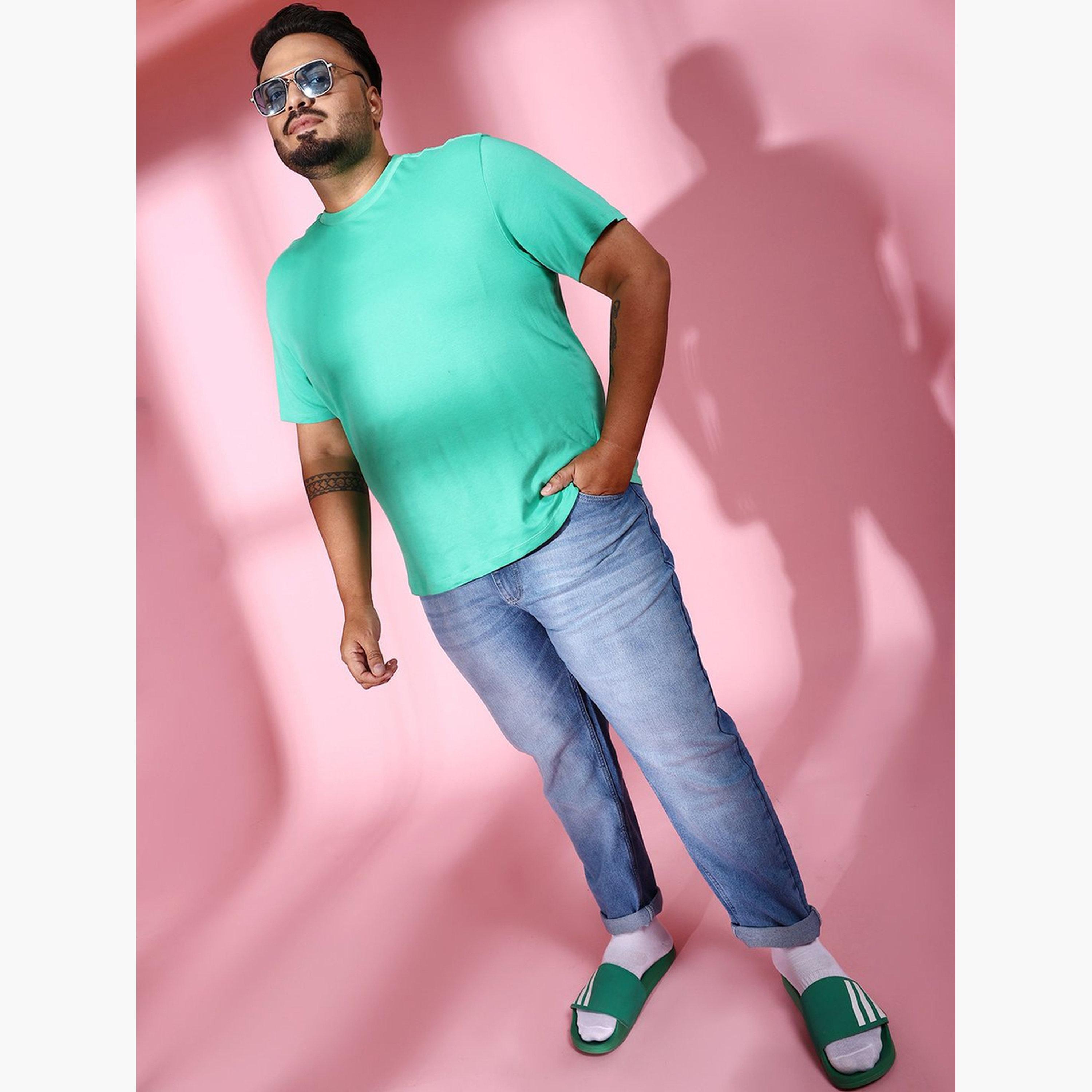 هاردسودا × ستايلي - بنطال جينز رجالي بمقاسات كبيرة وبتصميم باهت-men-clothing-bottoms-jeans-image-2