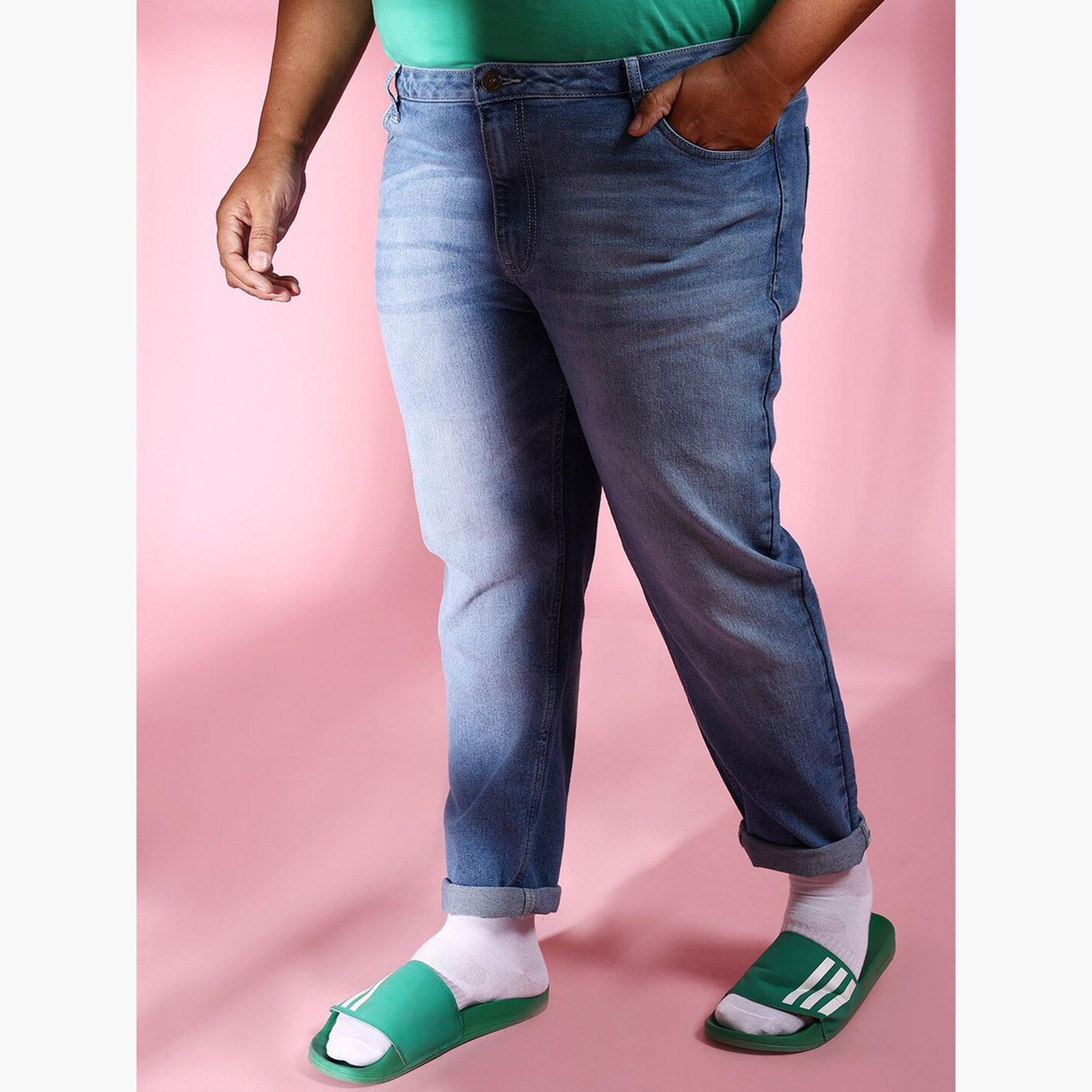 هاردسودا × ستايلي - بنطال جينز رجالي بمقاسات كبيرة وبتصميم باهت-men-clothing-bottoms-jeans-image-5