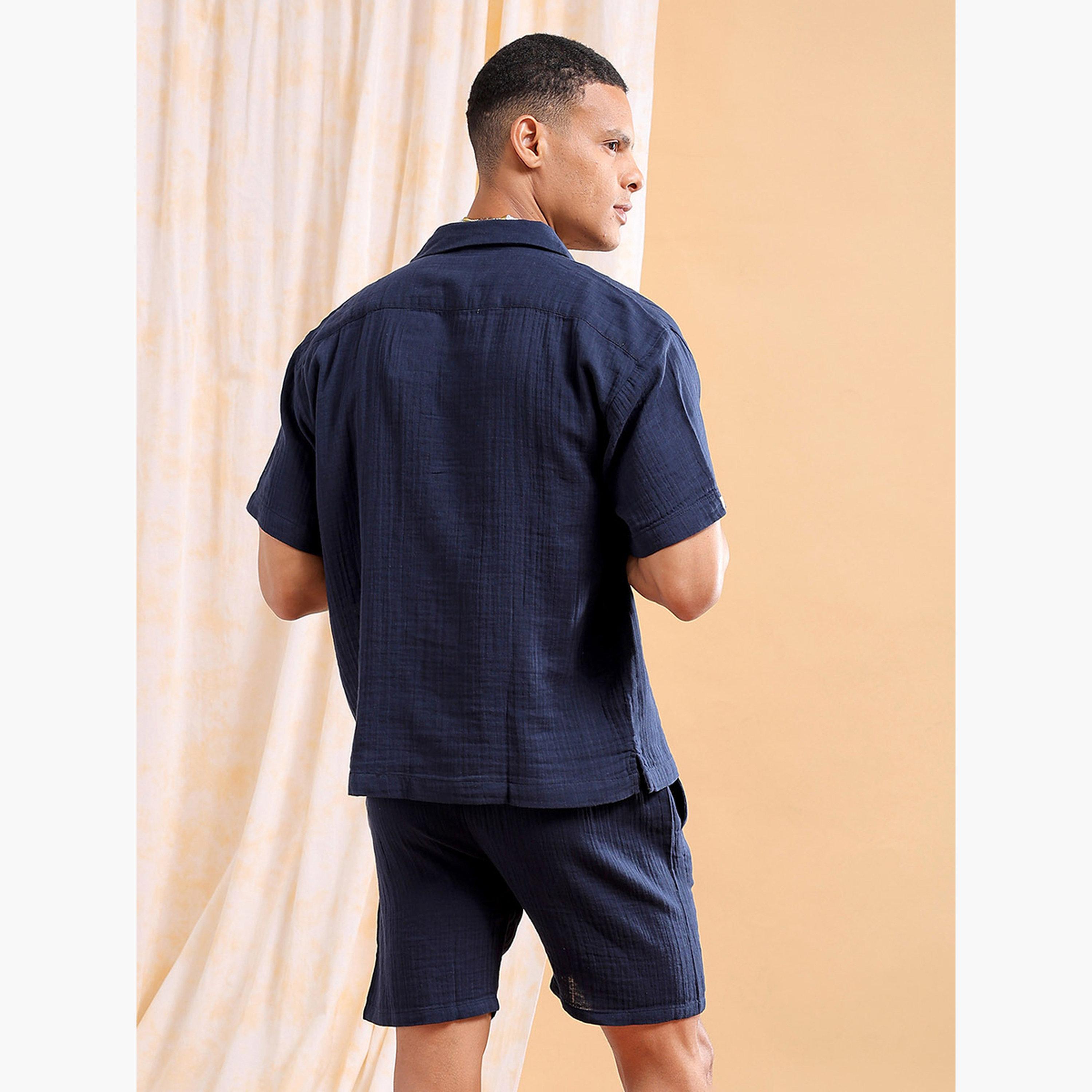 ذا انديان كراج كو × ستايلي - طقم قميص وشورت رجالي من القطن بلون أزرق داكن-men-clothing-coordsets-image-4