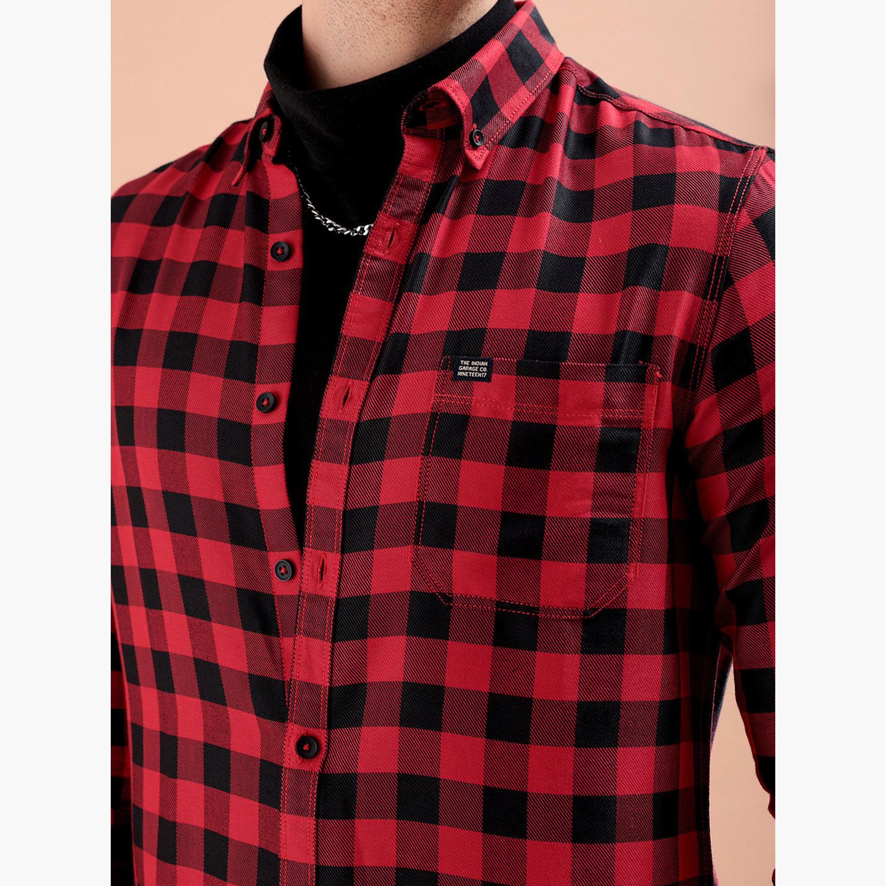 ذا انديان كراج كو × ستايلي - قميص رجالي تصميم نحيف ومنقوش لون أحمر-men-clothing-shirts-image-5