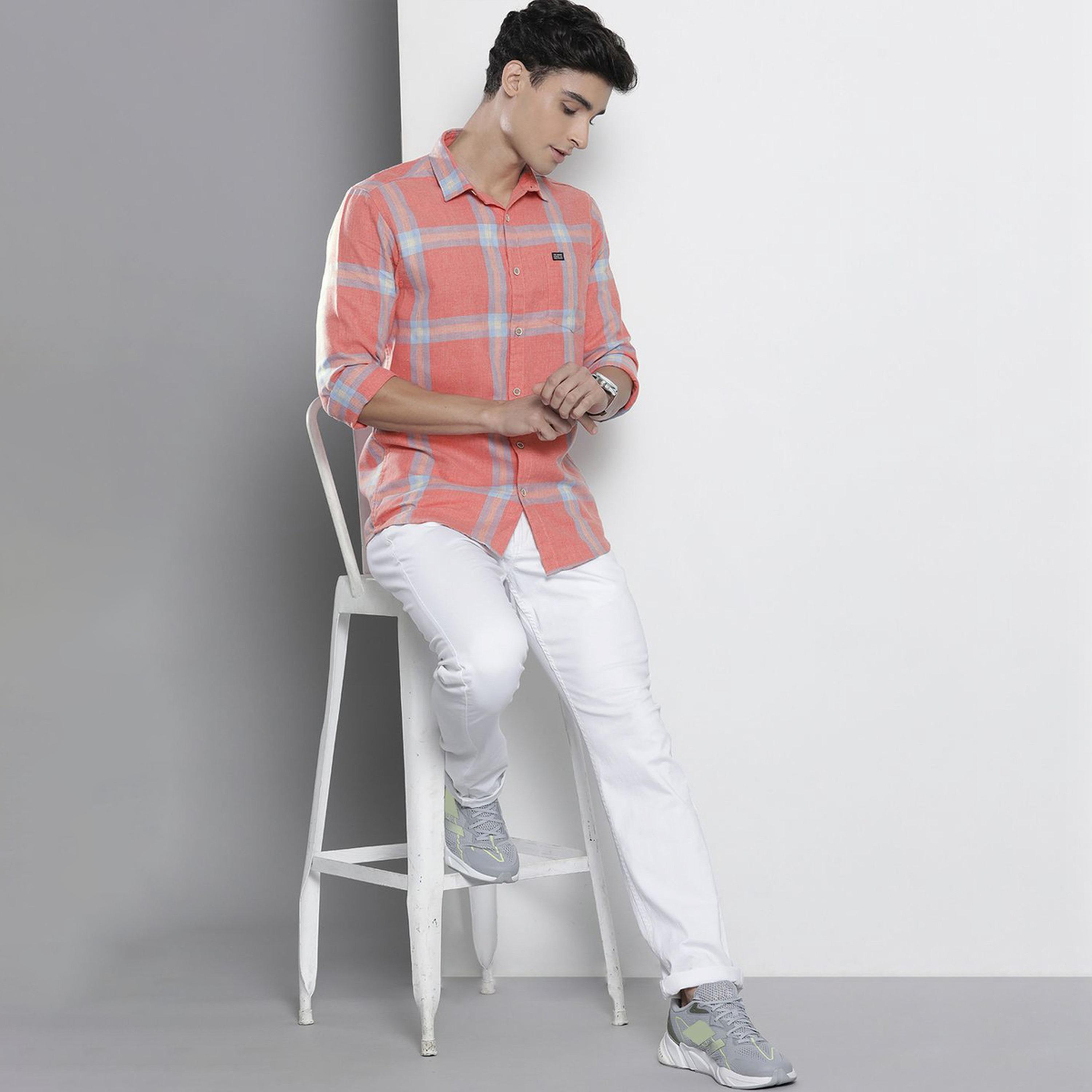 ذا انديان كراج كو × ستايلي - قميص رجالي بطبعة مربعات لون وردي-men-clothing-shirts-image-2