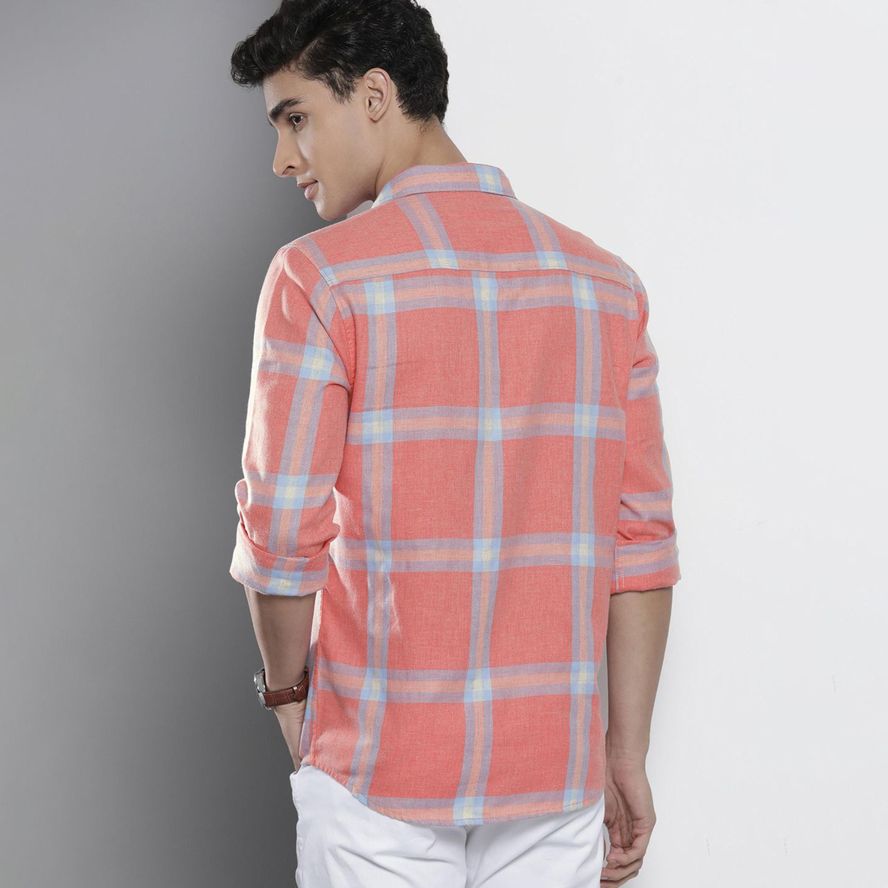 ذا انديان كراج كو × ستايلي - قميص رجالي بطبعة مربعات لون وردي-men-clothing-shirts-image-3
