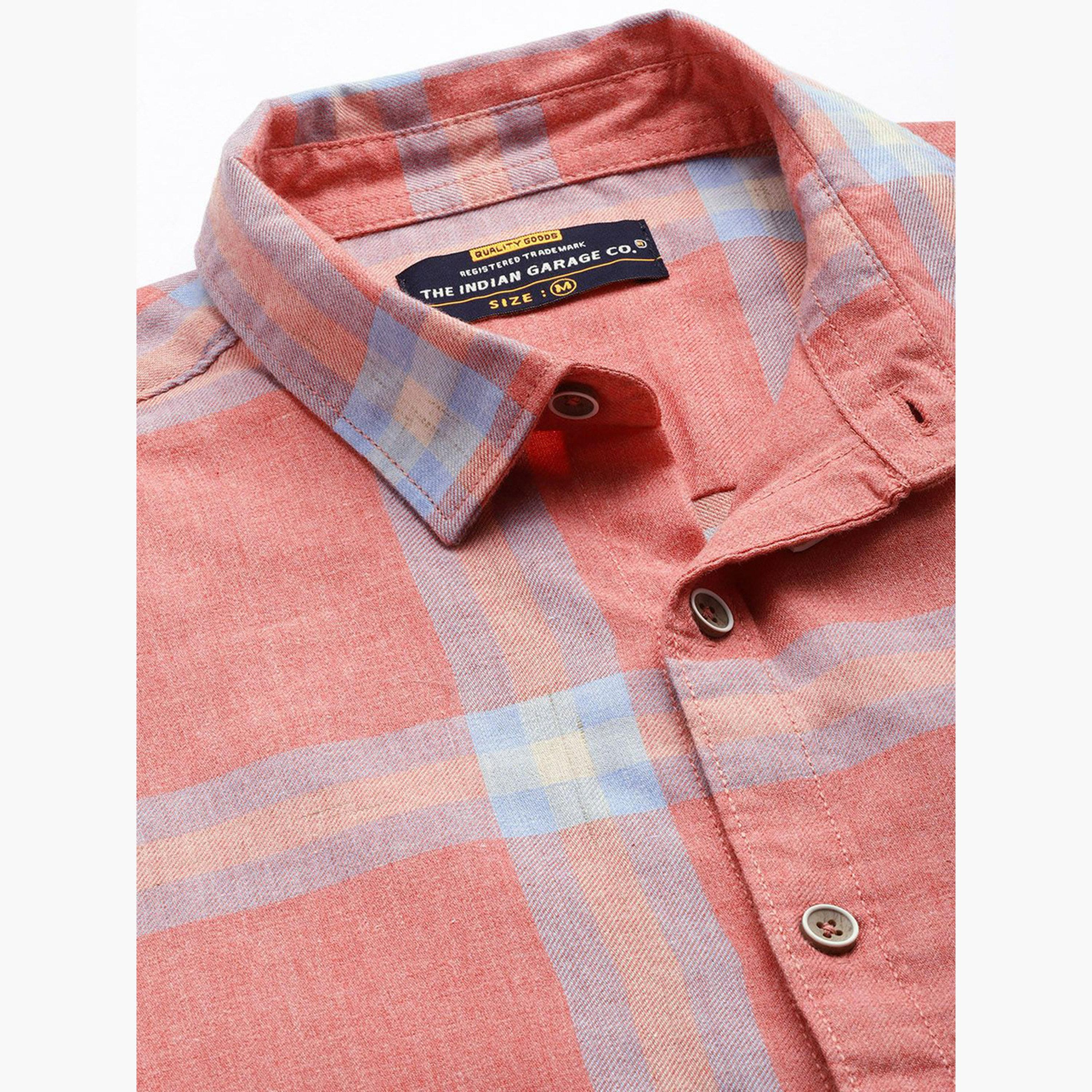 ذا انديان كراج كو × ستايلي - قميص رجالي بطبعة مربعات لون وردي-men-clothing-shirts-image-5