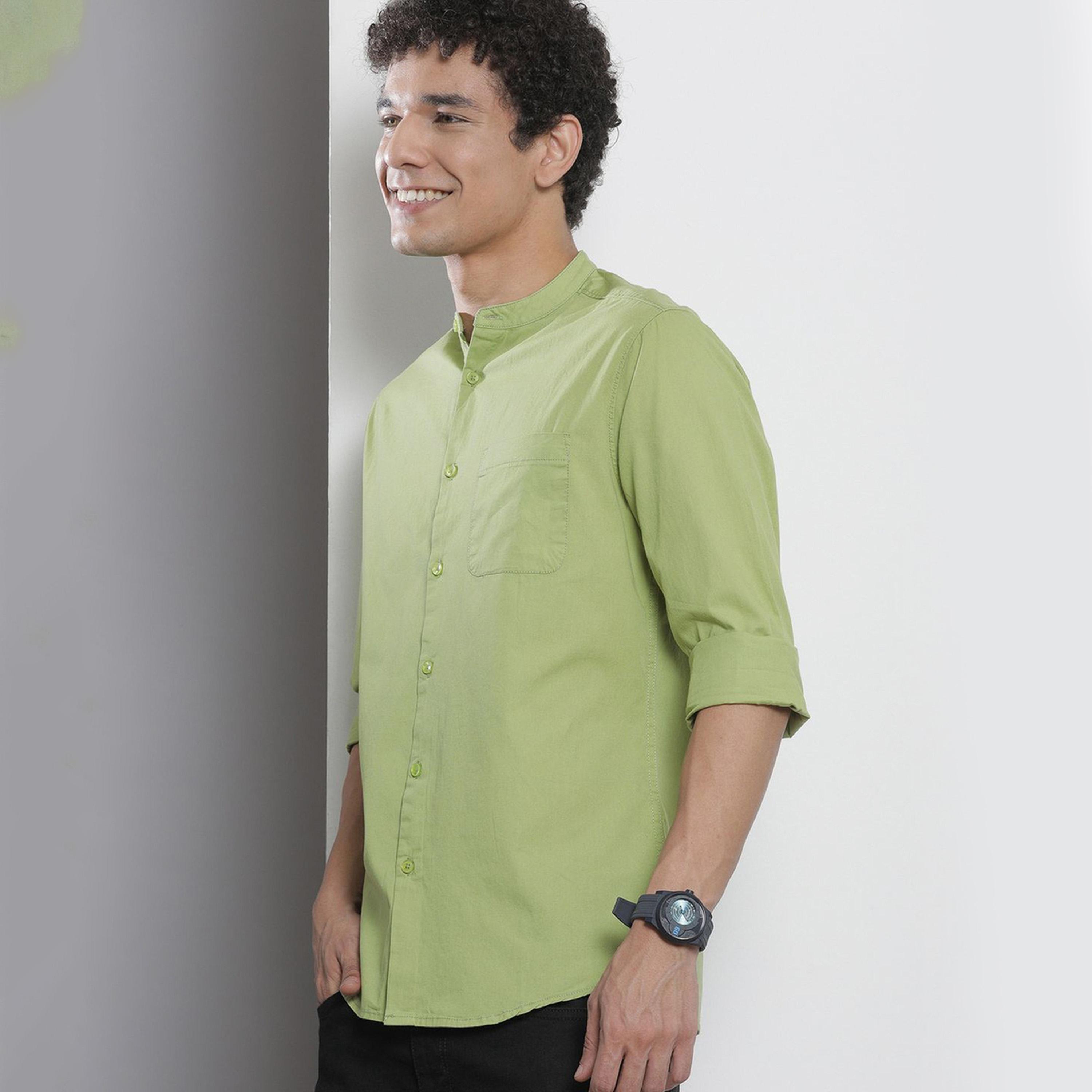 ذا انديان كراج كو × ستايلي - قميص رجالي بياقة ماندرين لون أخضر-men-clothing-shirts-image-4