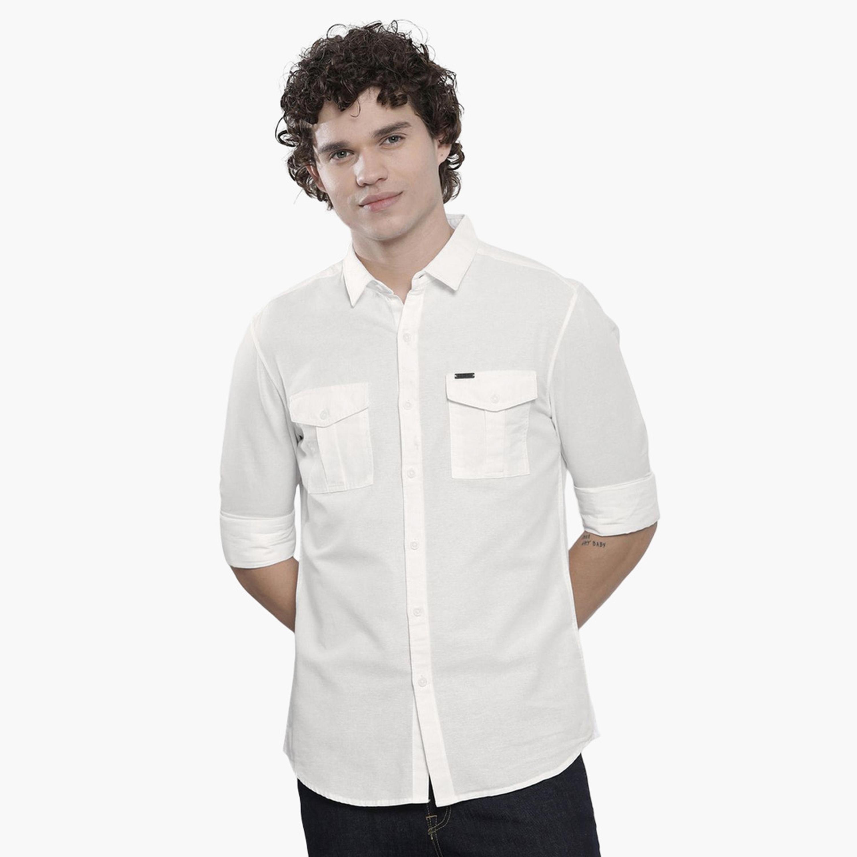 ذا انديان كراج كو × ستايلي - قميص رجالي سادة بياقة واسعة لون أبيض-men-clothing-shirts-image-1