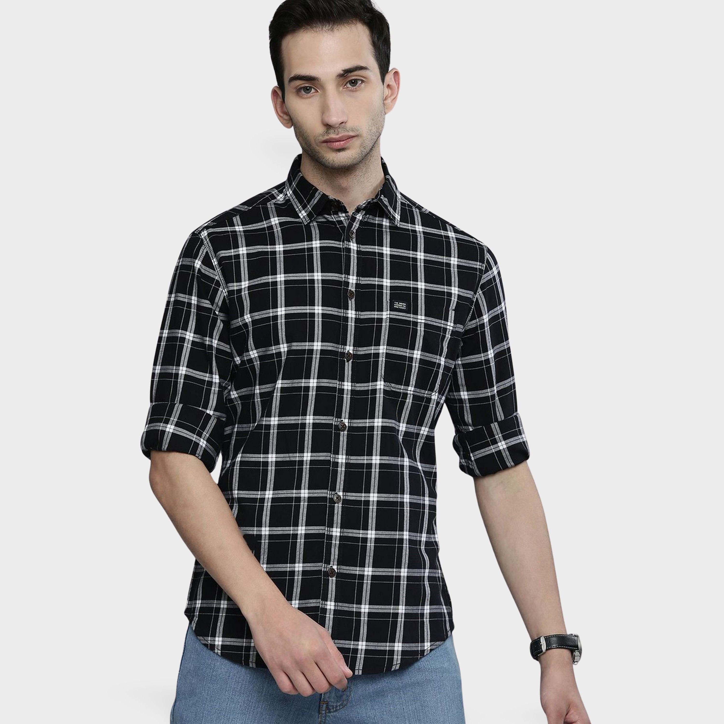ذا انديان كراج كو × ستايلي - قميص رجالي أسود تصميم نحيف منقوش-men-clothing-shirts-image-1