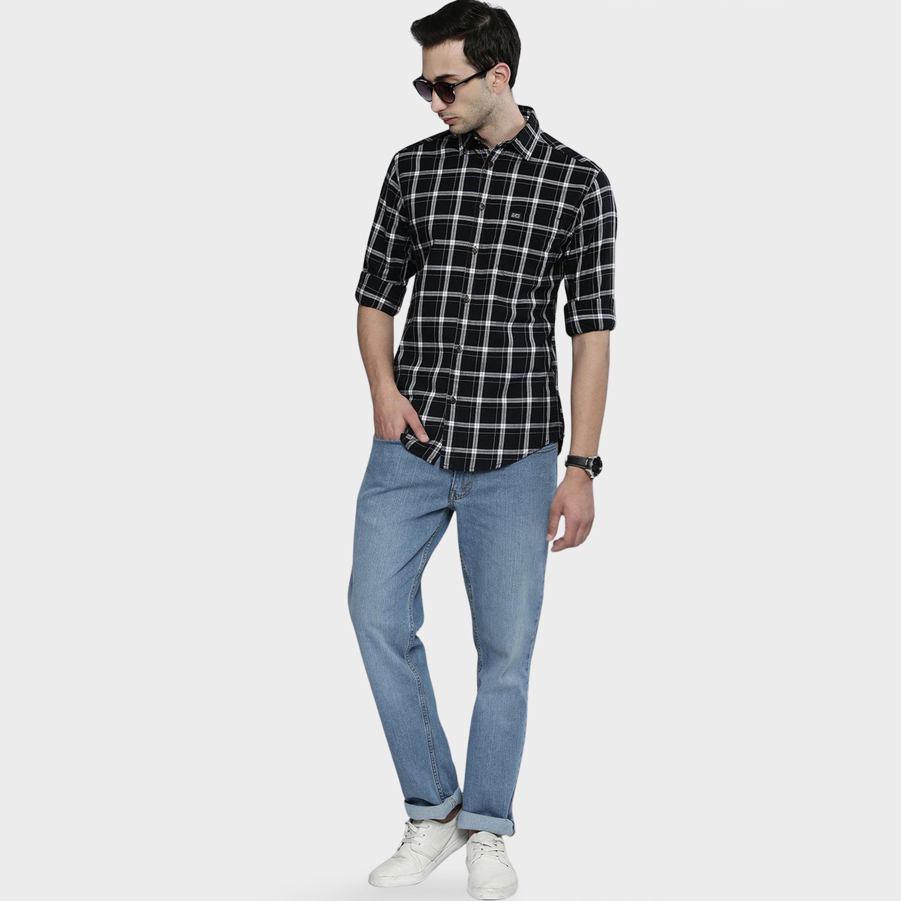 ذا انديان كراج كو × ستايلي - قميص رجالي أسود تصميم نحيف منقوش-men-clothing-shirts-image-2