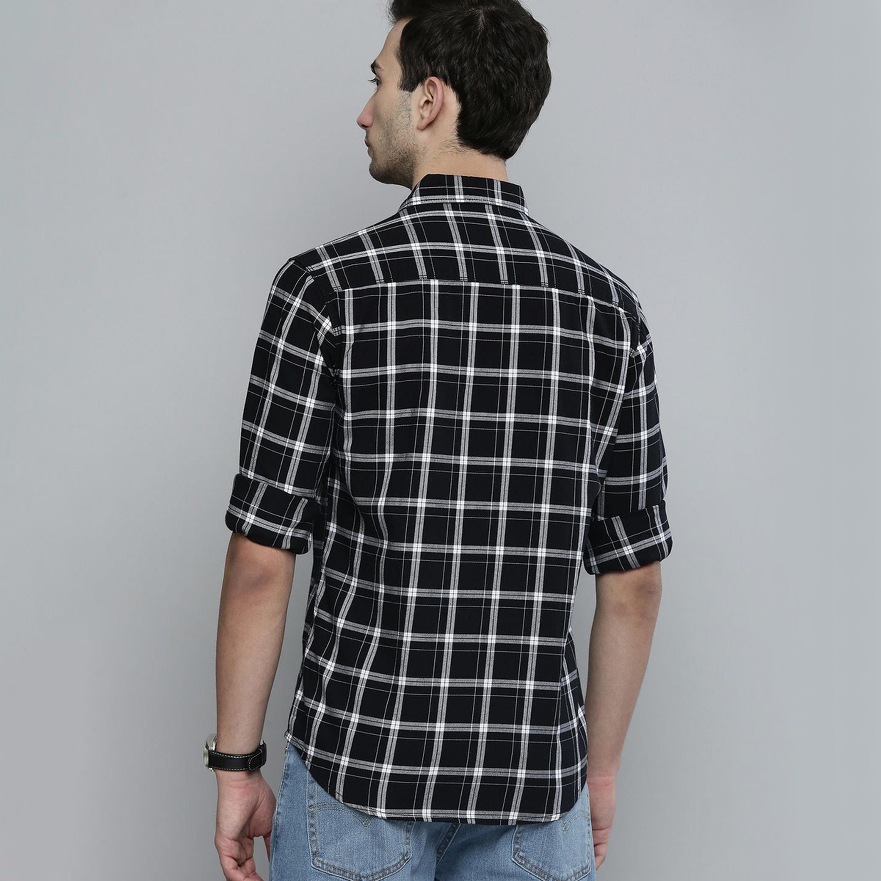 ذا انديان كراج كو × ستايلي - قميص رجالي أسود تصميم نحيف منقوش-men-clothing-shirts-image-3