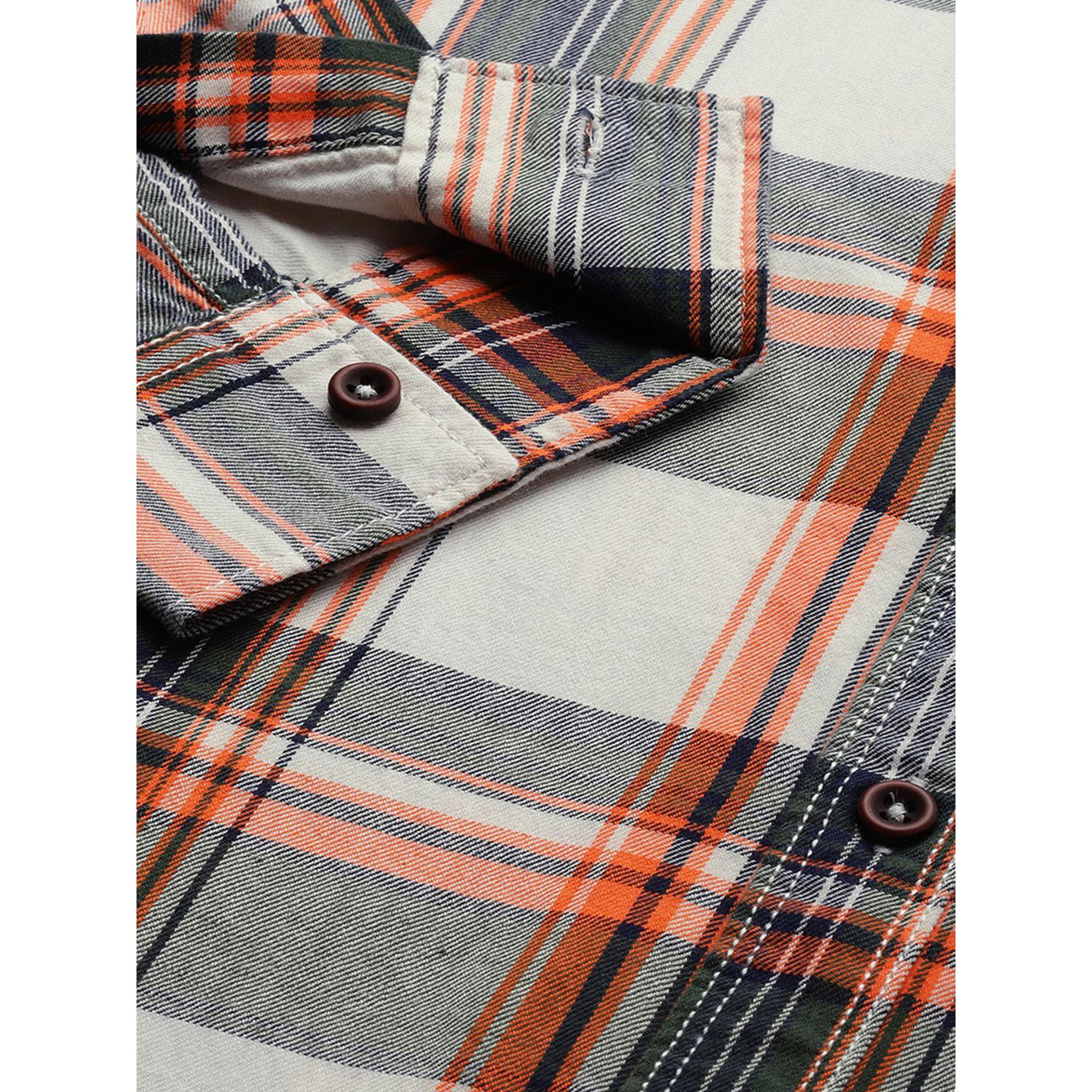 ذا انديان كراج كو × ستايلي - قميص رجالي تصميم نحيف منقوش لون كريمي-men-clothing-shirts-image-3