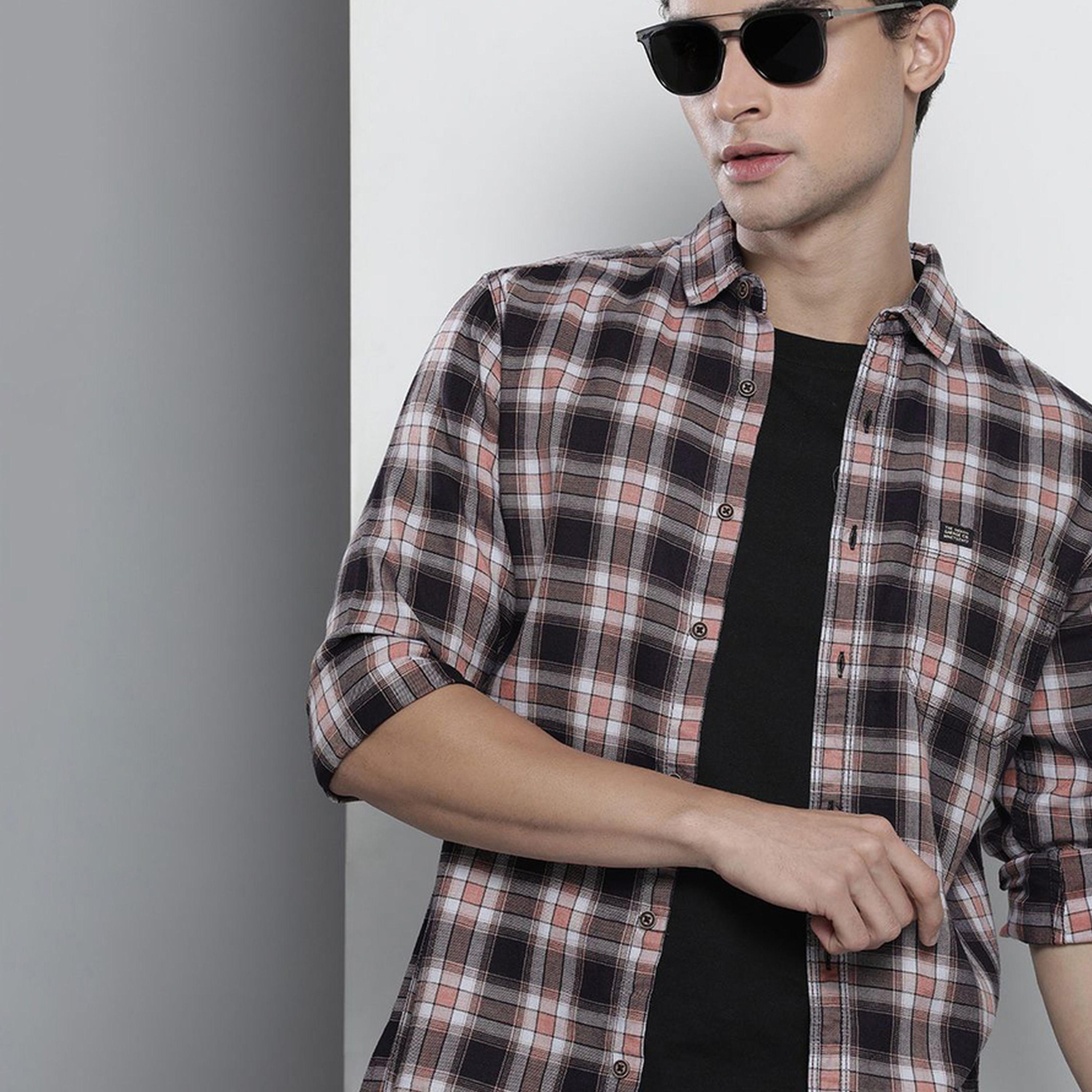 ذا انديان كراج كو × ستايلي - قميص رجالي منقوش لون أزرق داكن-men-clothing-shirts-image-1