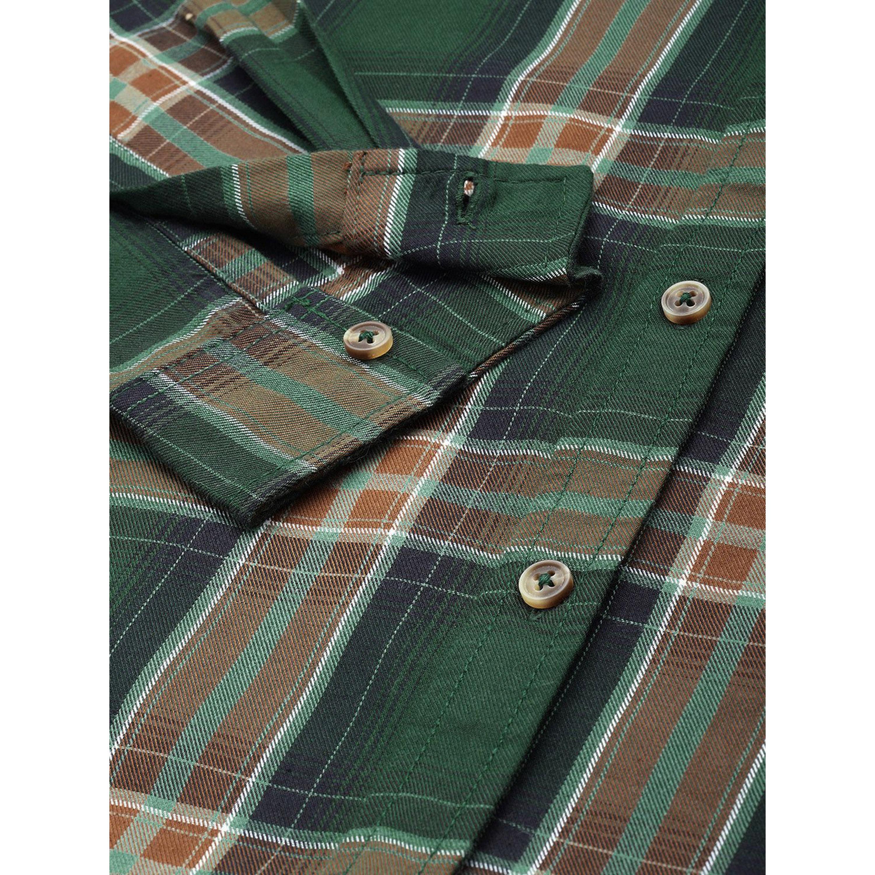 ذا انديان كراج كو × ستايلي - قميص رجالي تصميم عادي منقوش لون أخضر-men-clothing-shirts-image-3