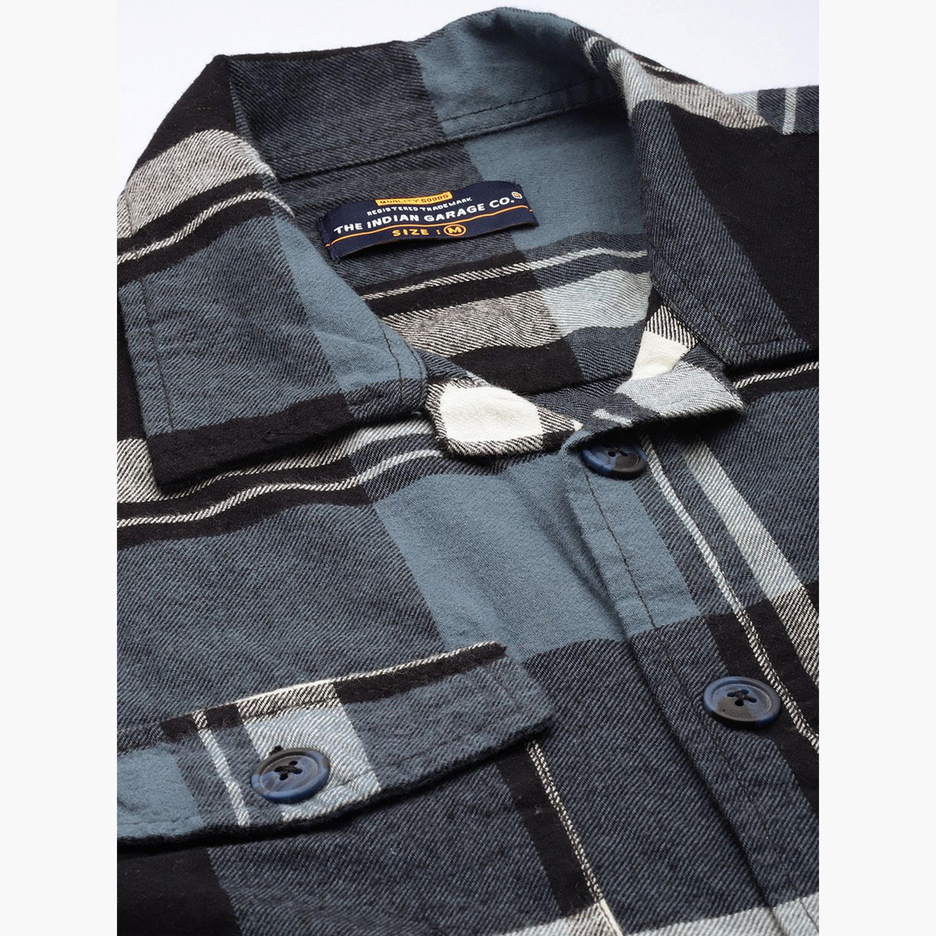 ذا انديان كراج كو × ستايلي - قميص رجالي منقوش مع جيب قابل للطي لون أزرق مخضر-men-clothing-shirts-image-5