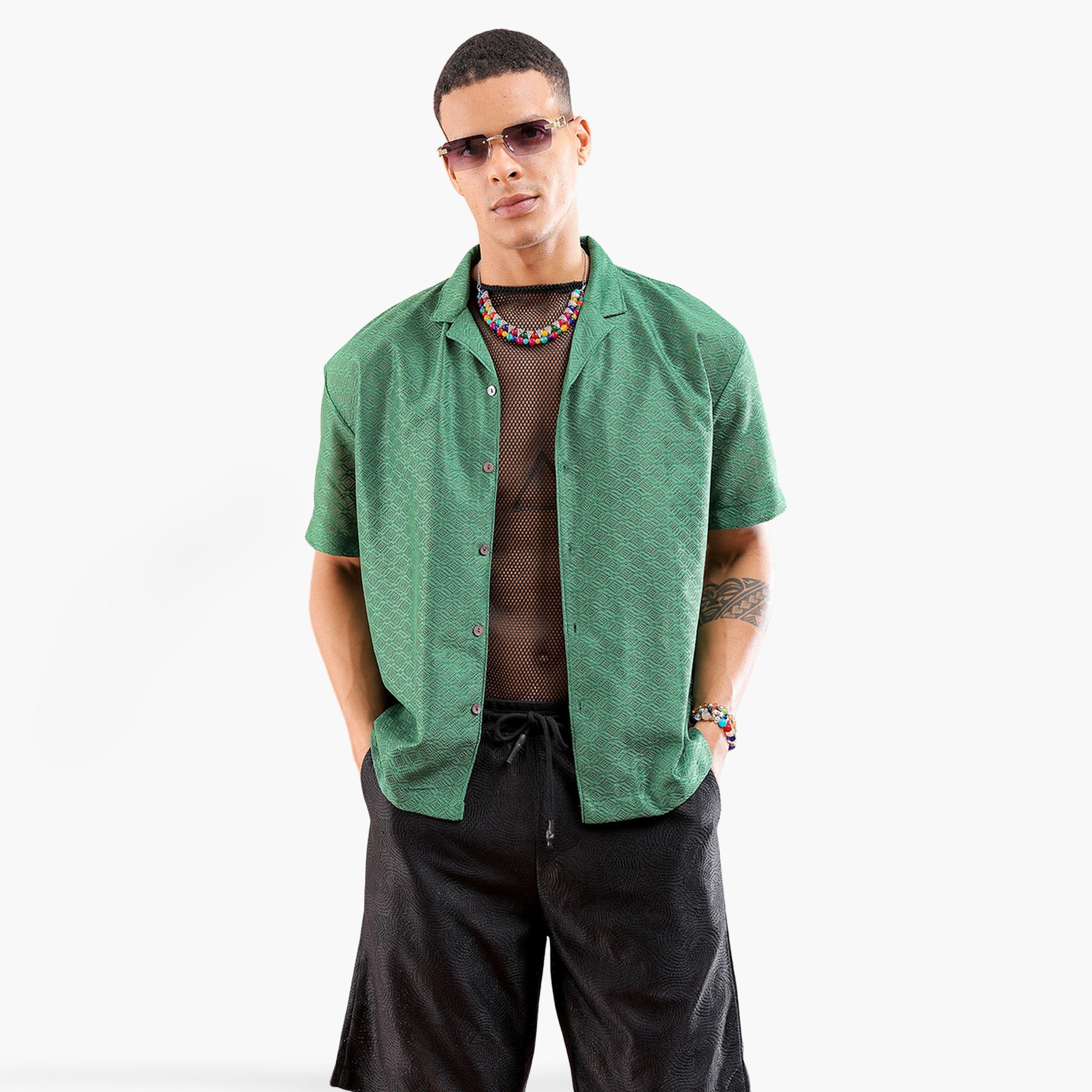 ذا انديان كراج كو × ستايلي - قميص رجالي منقوش ياقة مفتوحة لون أخضر-men-clothing-shirts-image-1