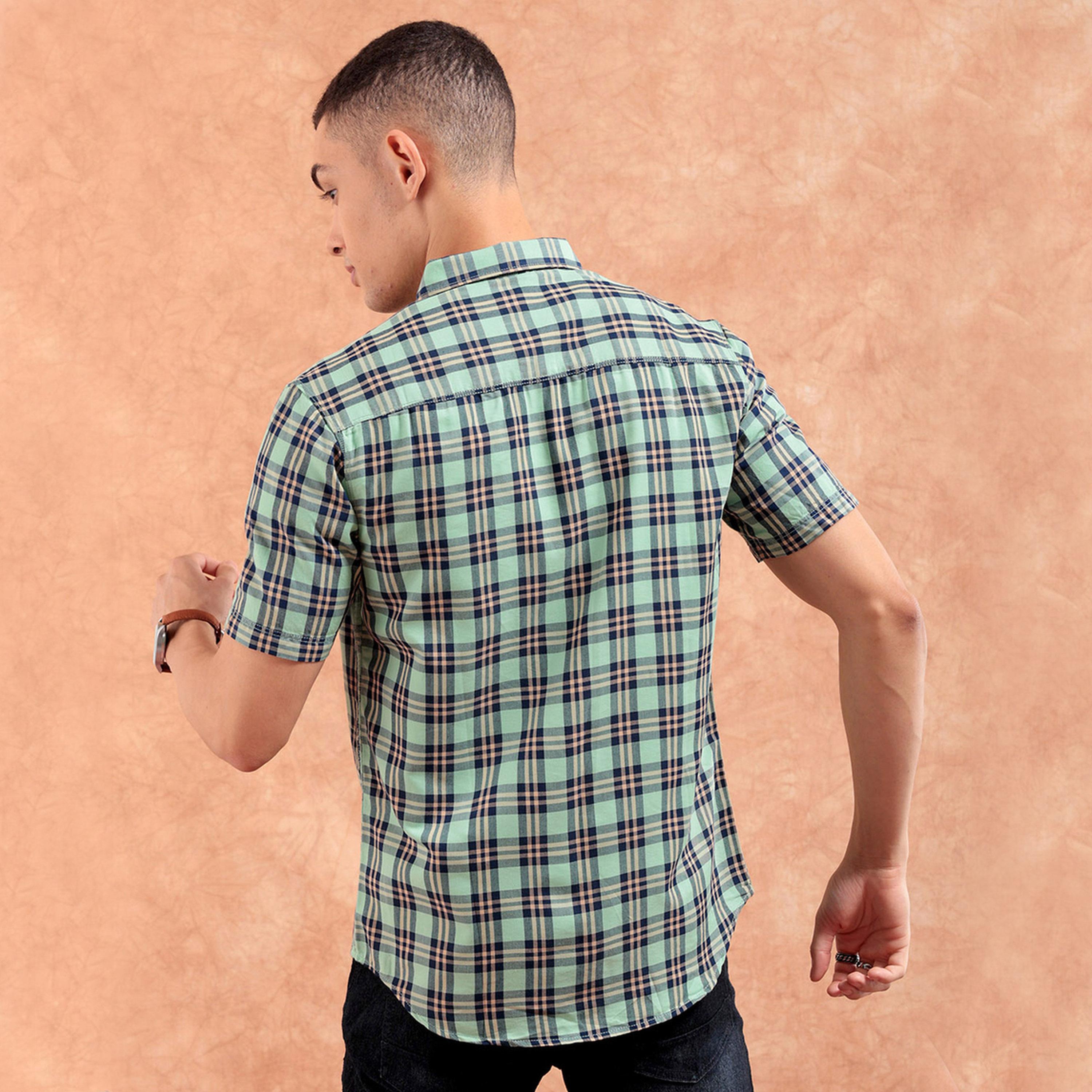ذا انديان كراج كو × ستايلي - قميص رجالي تصميم نحيف كاجوال طبغطيعة مربعات لون أخضر-men-clothing-shirts-image-3