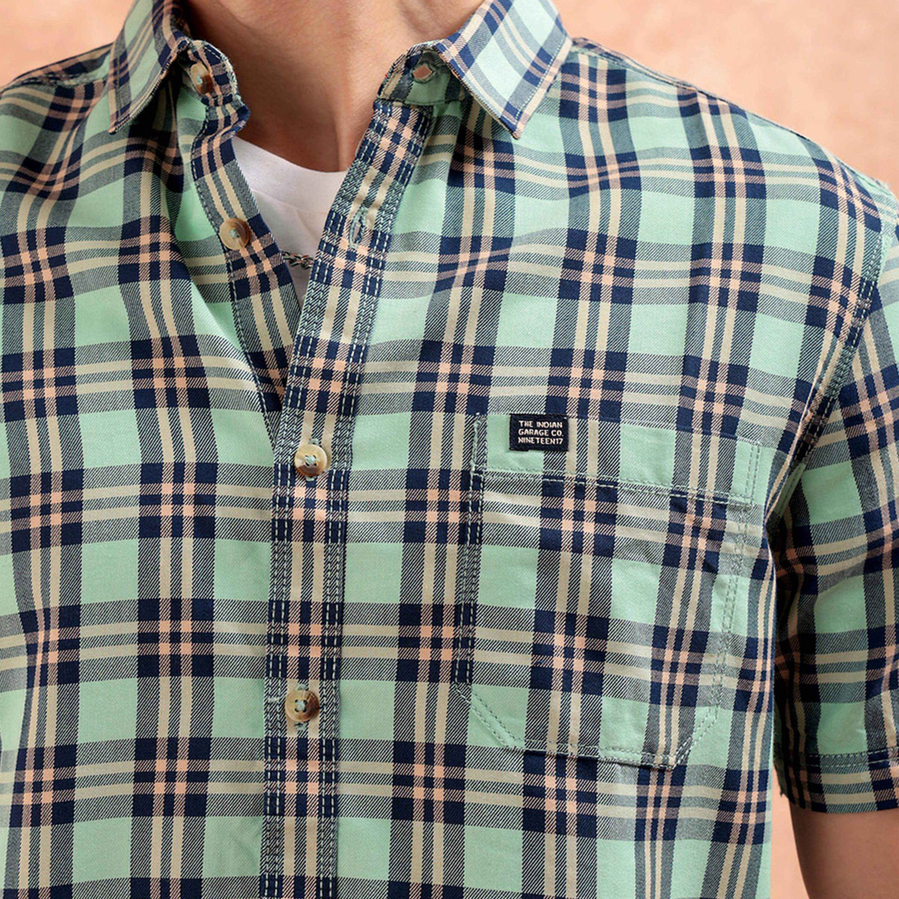 ذا انديان كراج كو × ستايلي - قميص رجالي تصميم نحيف كاجوال طبغطيعة مربعات لون أخضر-men-clothing-shirts-image-5