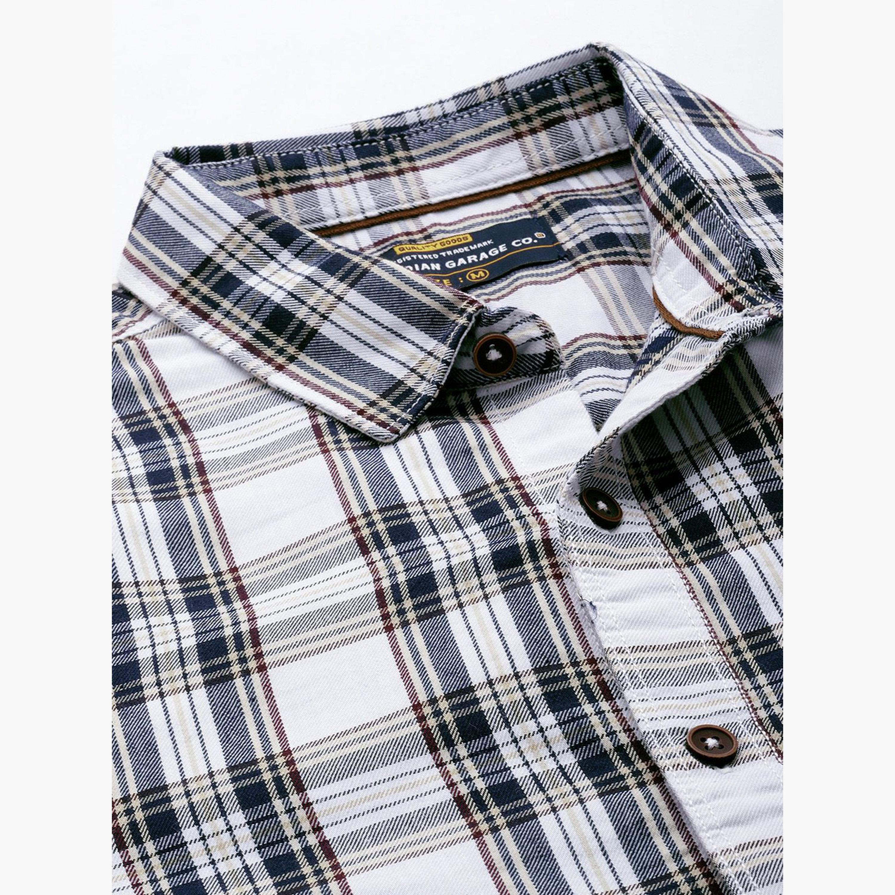 ذا انديان كراج كو × ستايلي - قميص رجالي منقوش لون أبيض-men-clothing-shirts-image-5