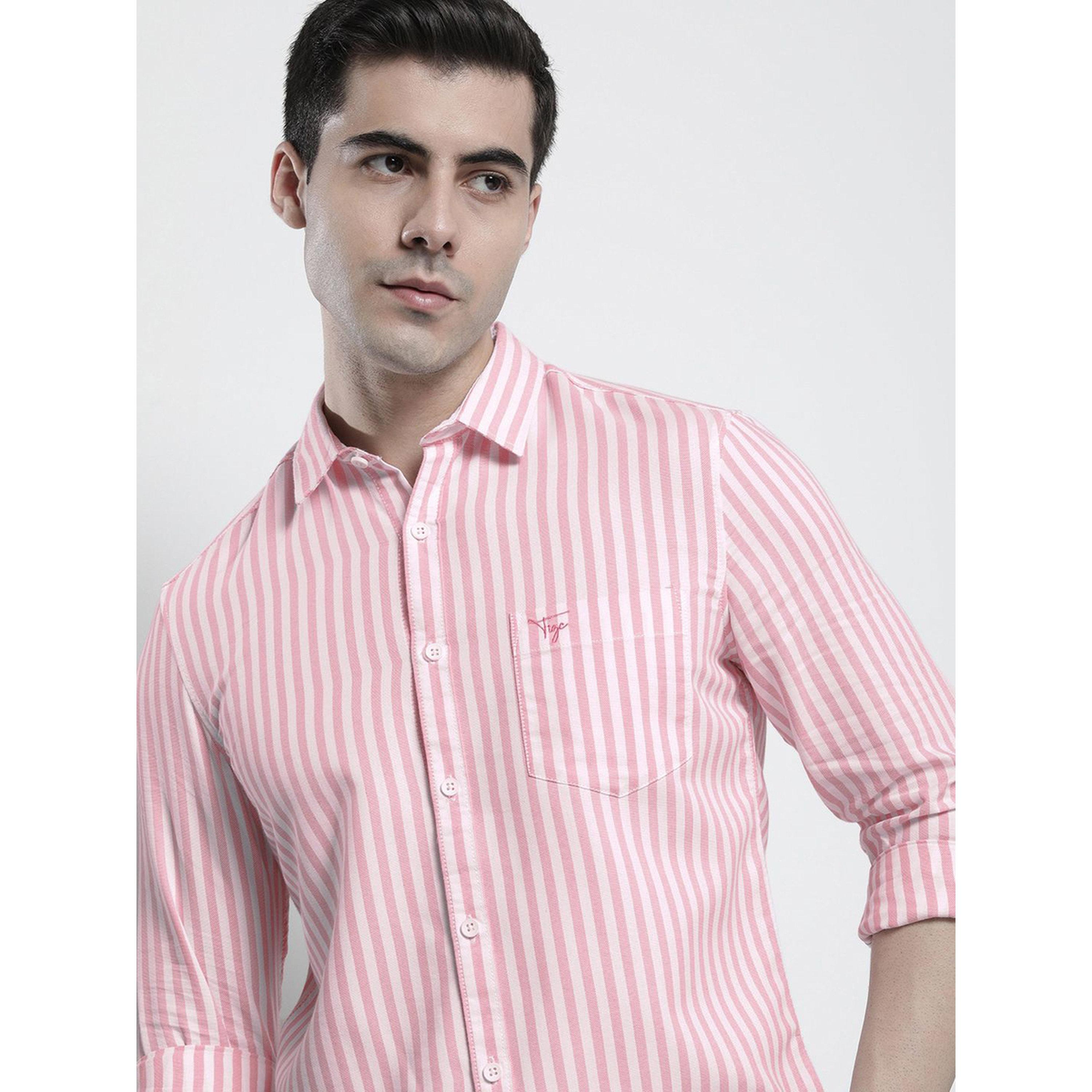 ذا انديان كراج كو × ستايلي - قميص رجالي مخطط ياقة واسعة لون وردي-men-clothing-shirts-image-2