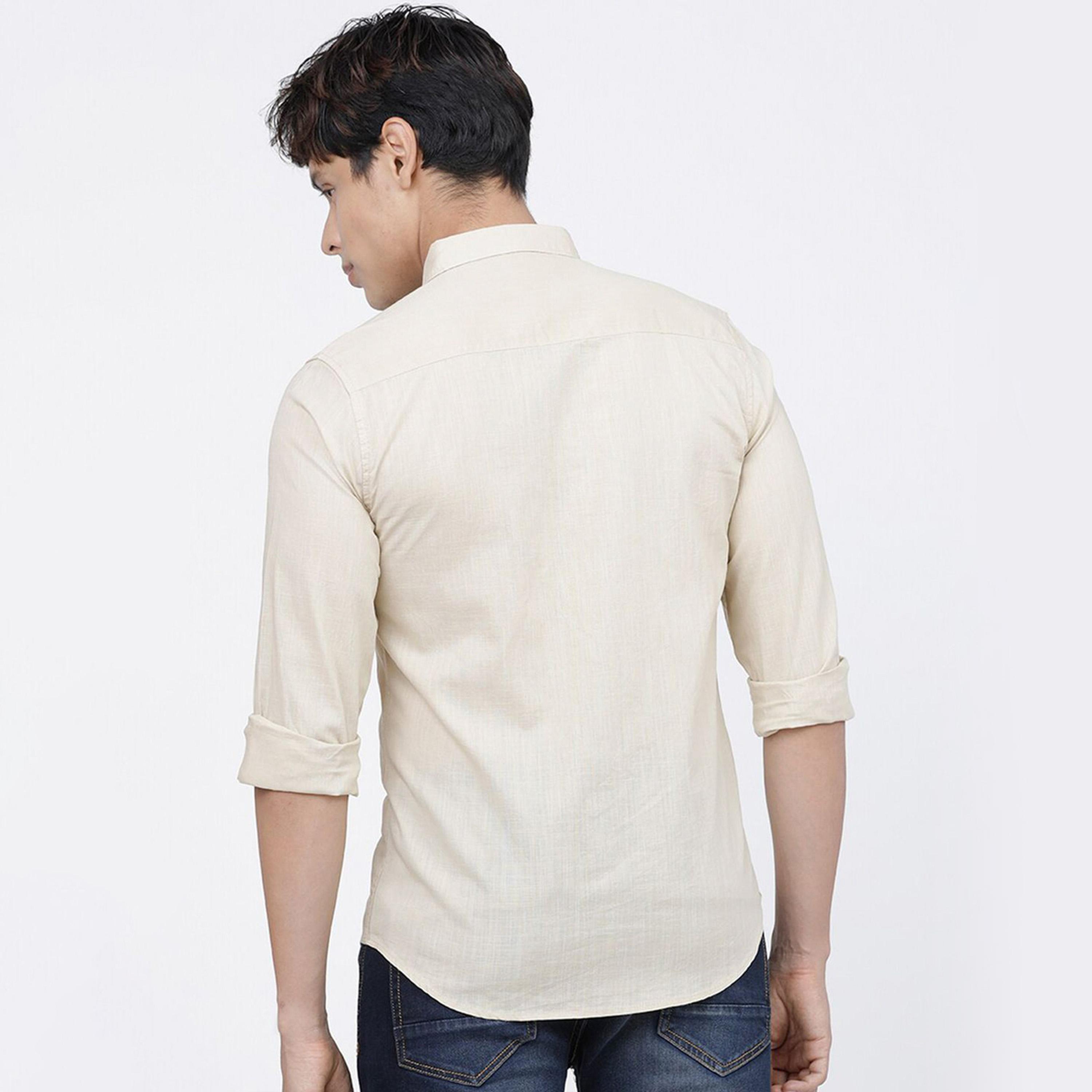 ذا انديان كراج كو × ستايلي - قميص رجالي تصميم نحيف وأزرار للأسفل لون بيج-men-clothing-shirts-image-4
