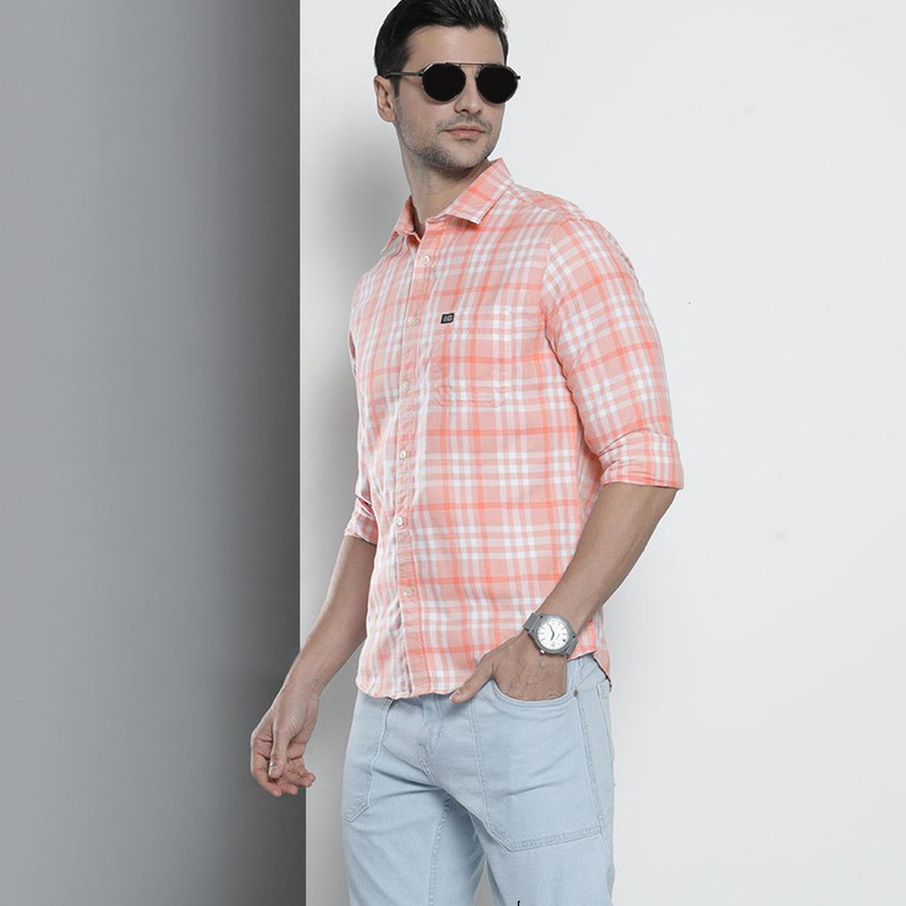 ذا انديان كراج كو × ستايلي - قميص رجالي لون وردي طبعة مربعات كاجوال-men-clothing-shirts-image-1
