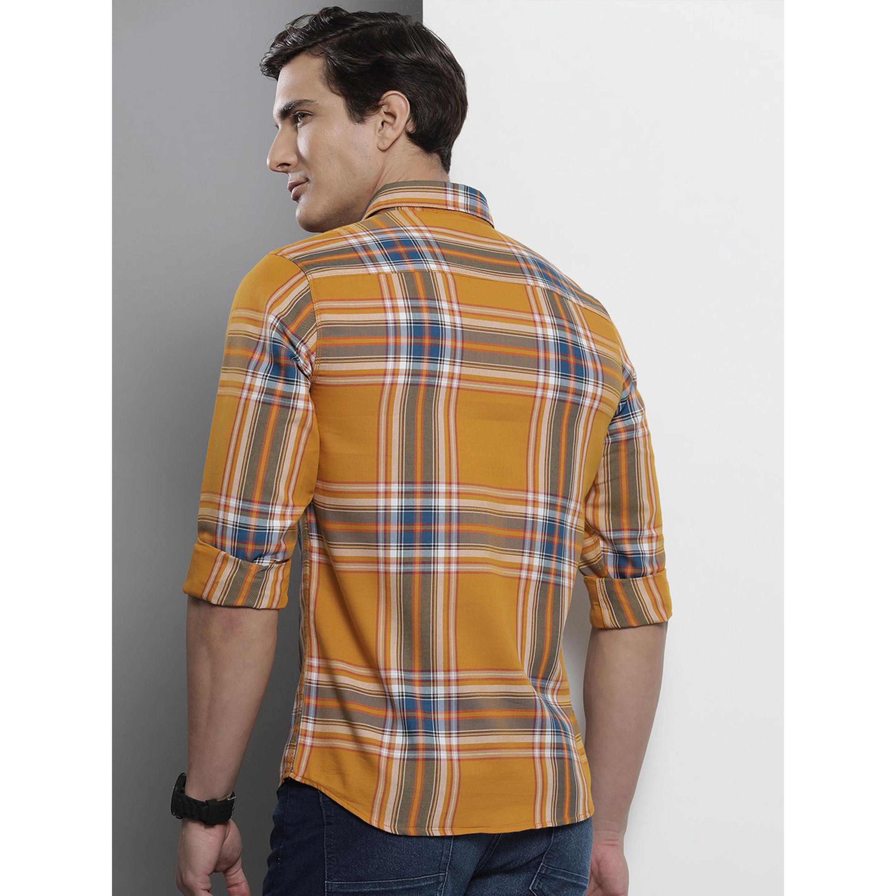 ذا انديان كراج كو × ستايلي - قميص رجالي منقوش بقصّة عادية بلون الخردل-men-clothing-shirts-image-4