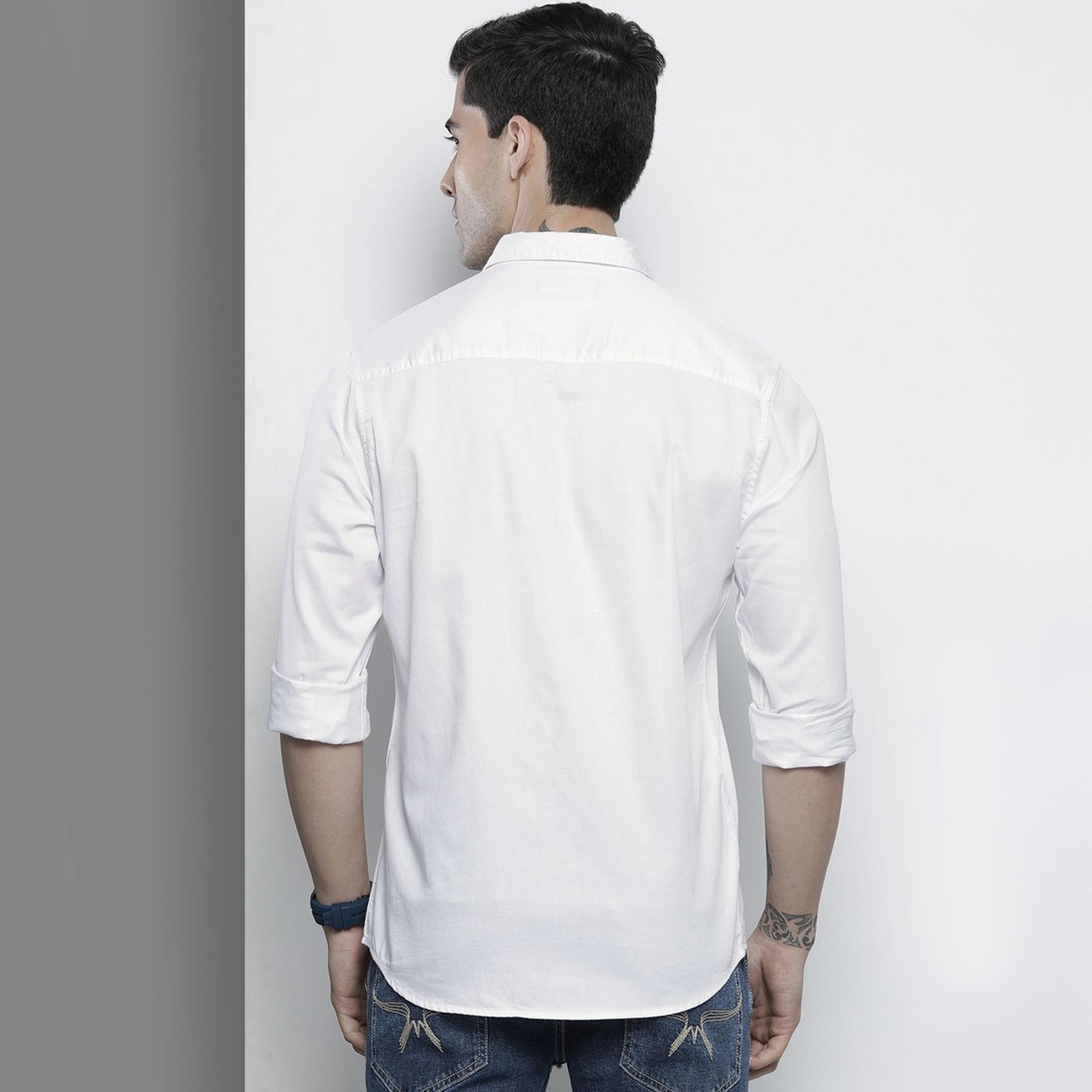 ذا انديان كراج كو × ستايلي - قميص رجالي أبيض سادة بقصّة عادية-men-clothing-shirts-image-4
