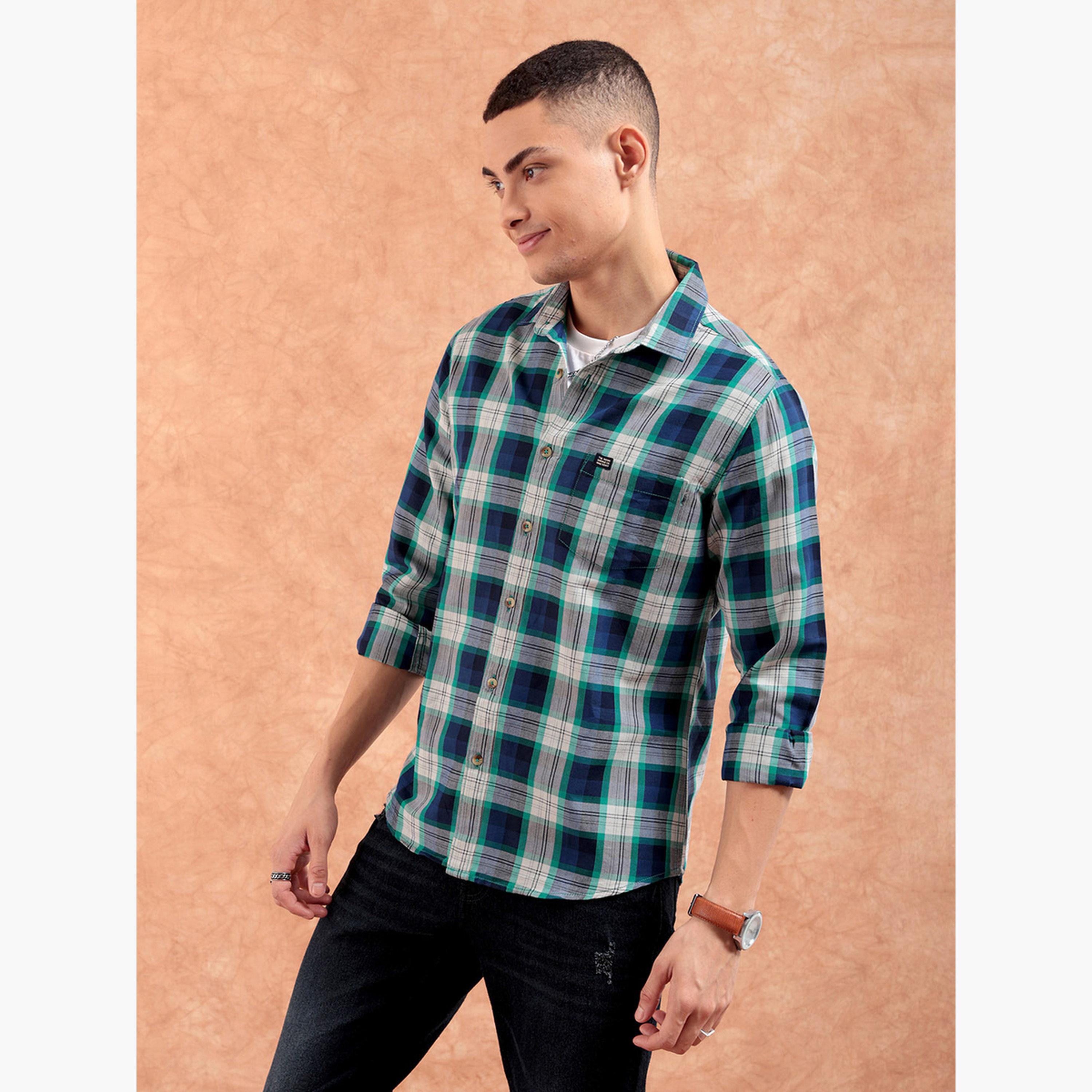 ذا انديان كراج كو × ستايلي - قميص رجالي كاجوال ضيق منقوش لون أخضر-men-clothing-shirts-image-4
