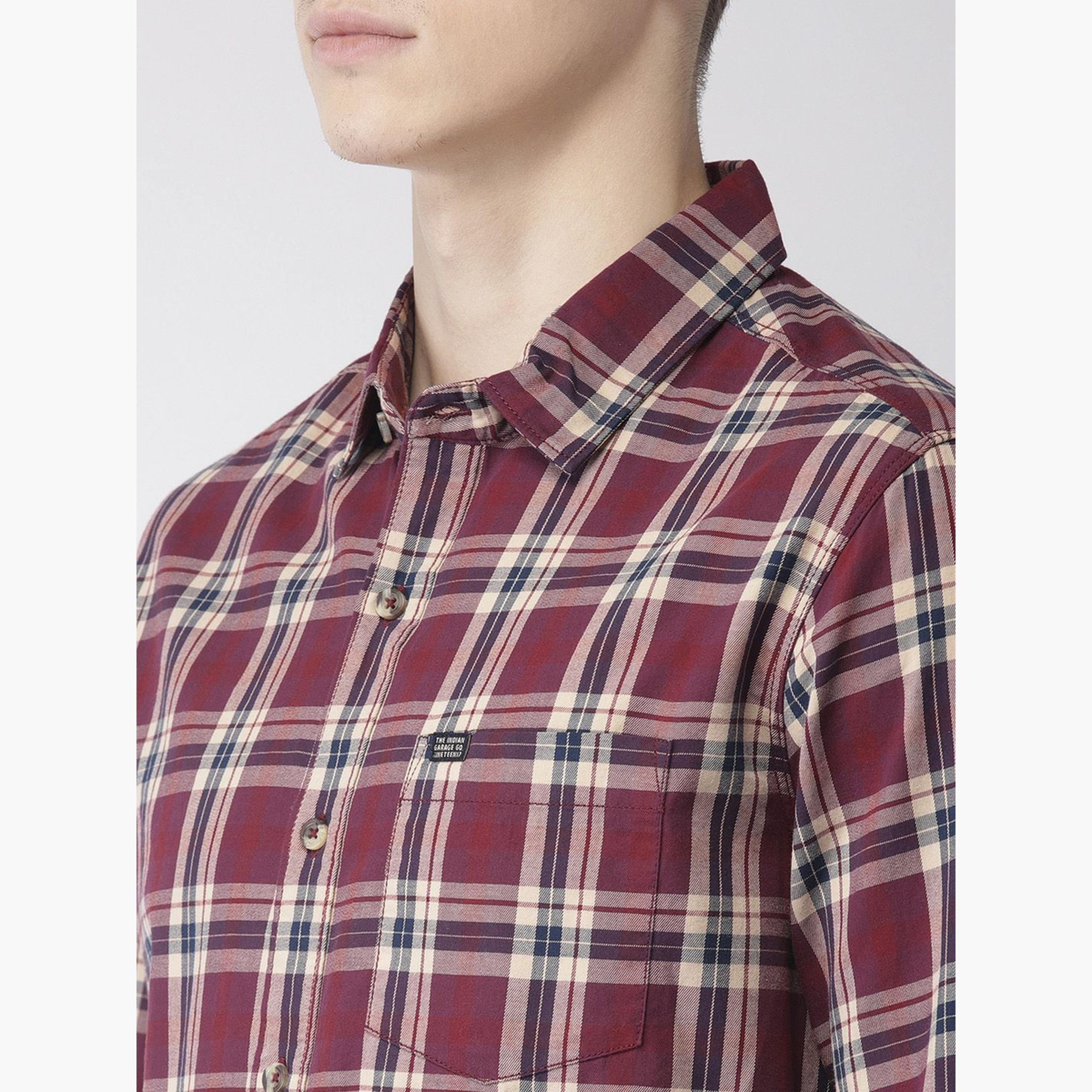 ذا انديان كراج كو × ستايلي - قميص رجالي تصميم نحيف بطبعة مربعات لون مارون-men-clothing-shirts-image-5