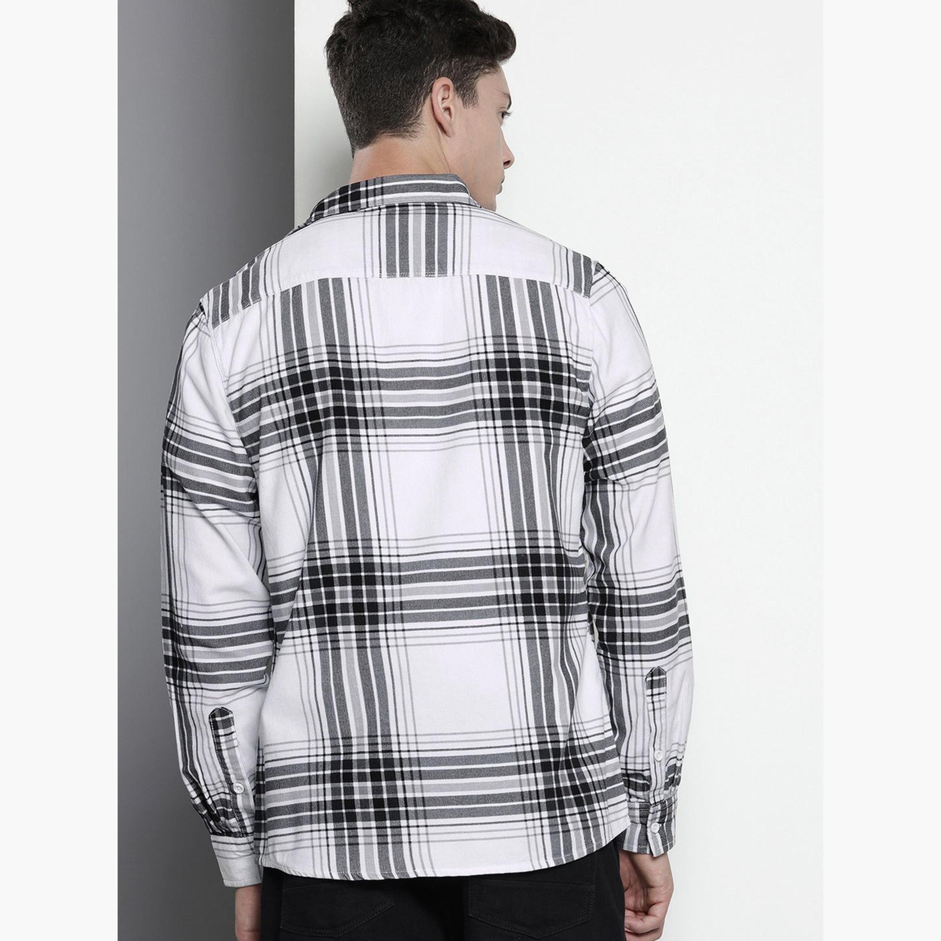 ذا انديان كراج كو × ستايلي - قميص رجالي أبيض منقوش بقصّة عادية-men-clothing-shirts-image-4