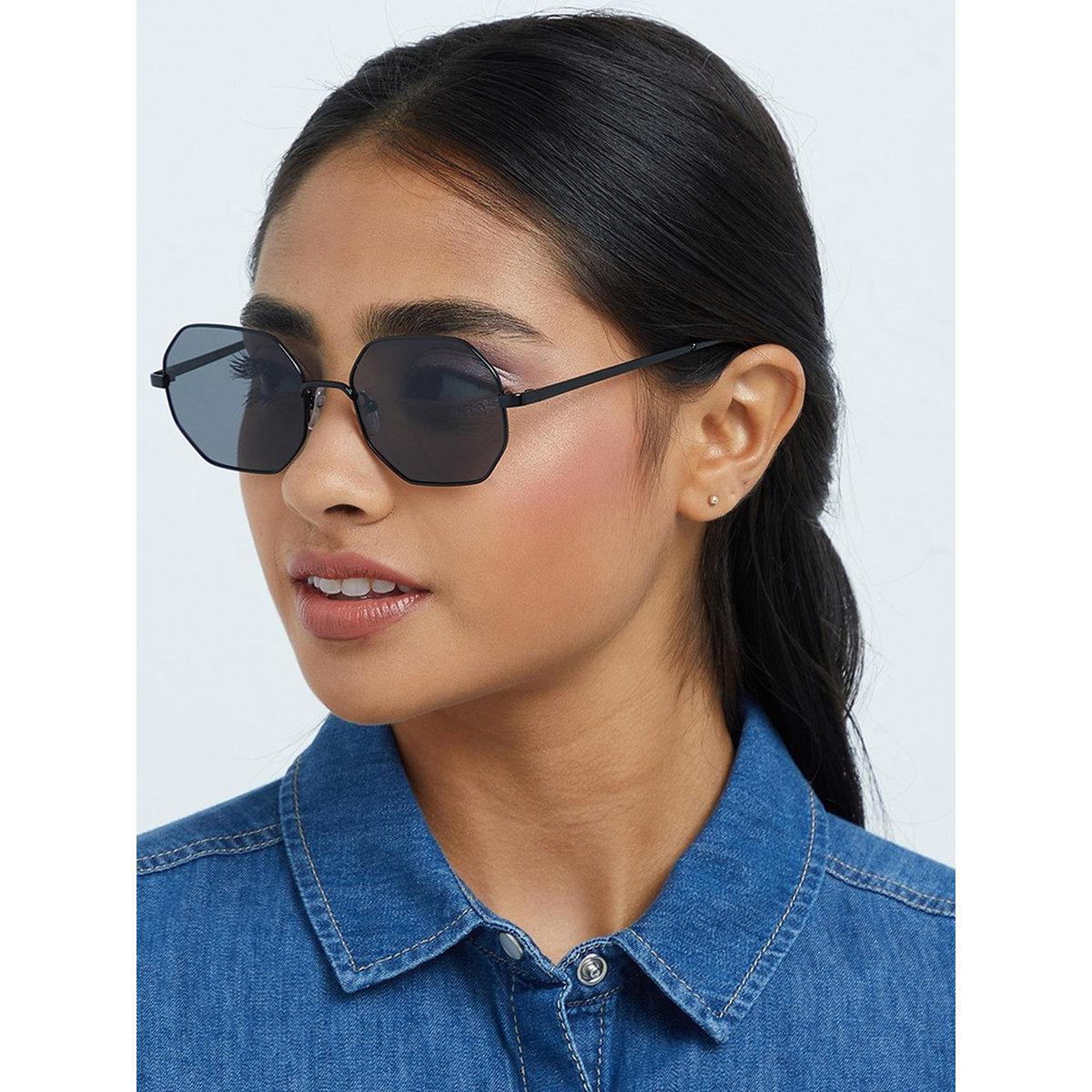 Styli Unisex Famous Geometric Sunglasses-men-sunglasses-image-6