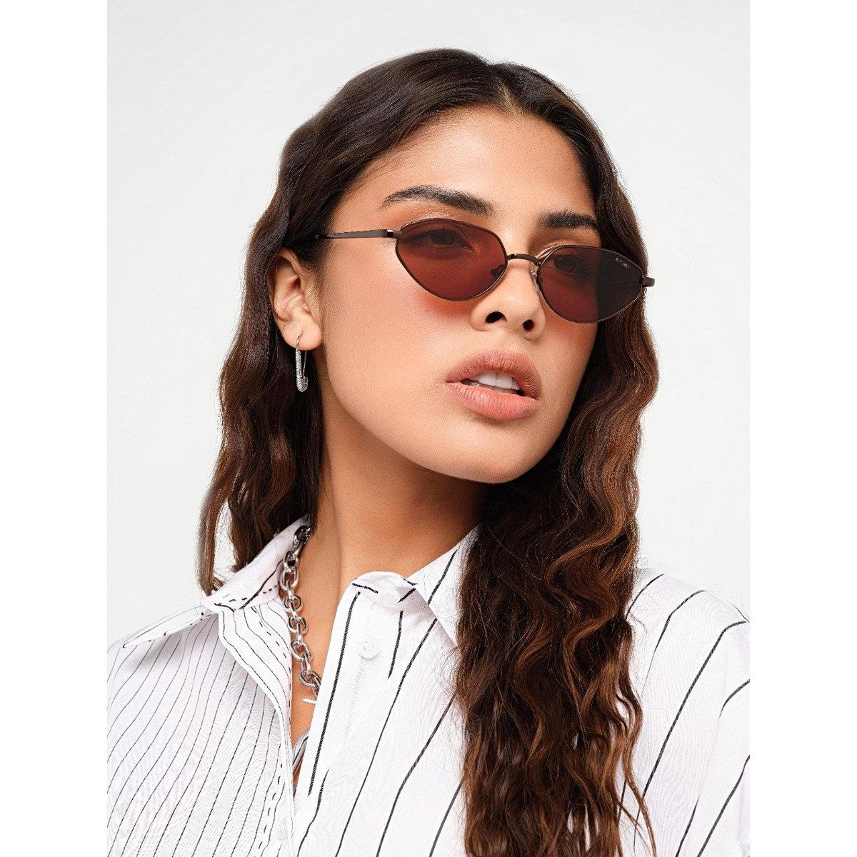 Styli Women Hush-Hush Geometric Sunglasses-women-sunglasses-image-7