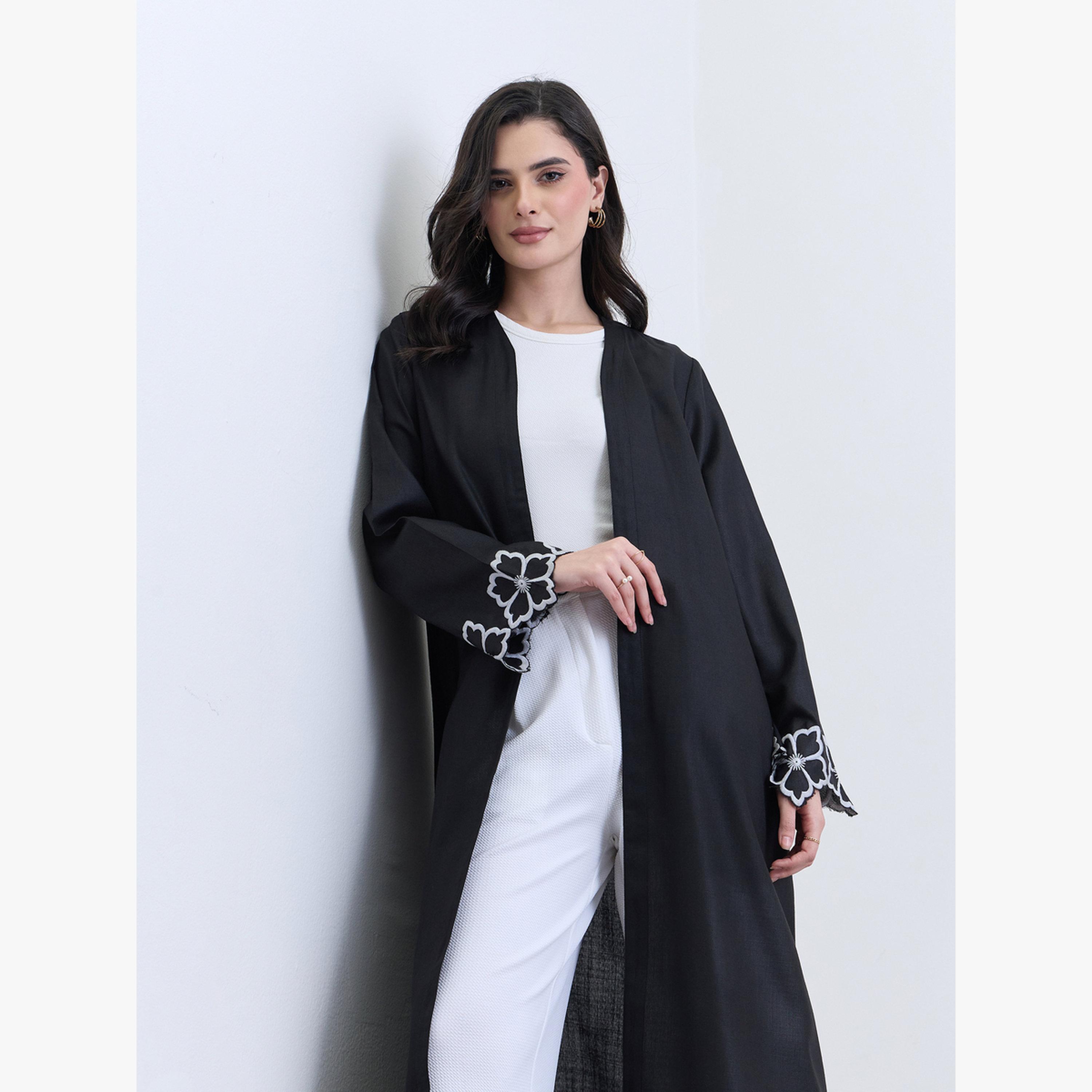 أميرة x ستايلي عباية مفتوحة بأكمام مطرزة-women-arabicclothing-abayas-image-3