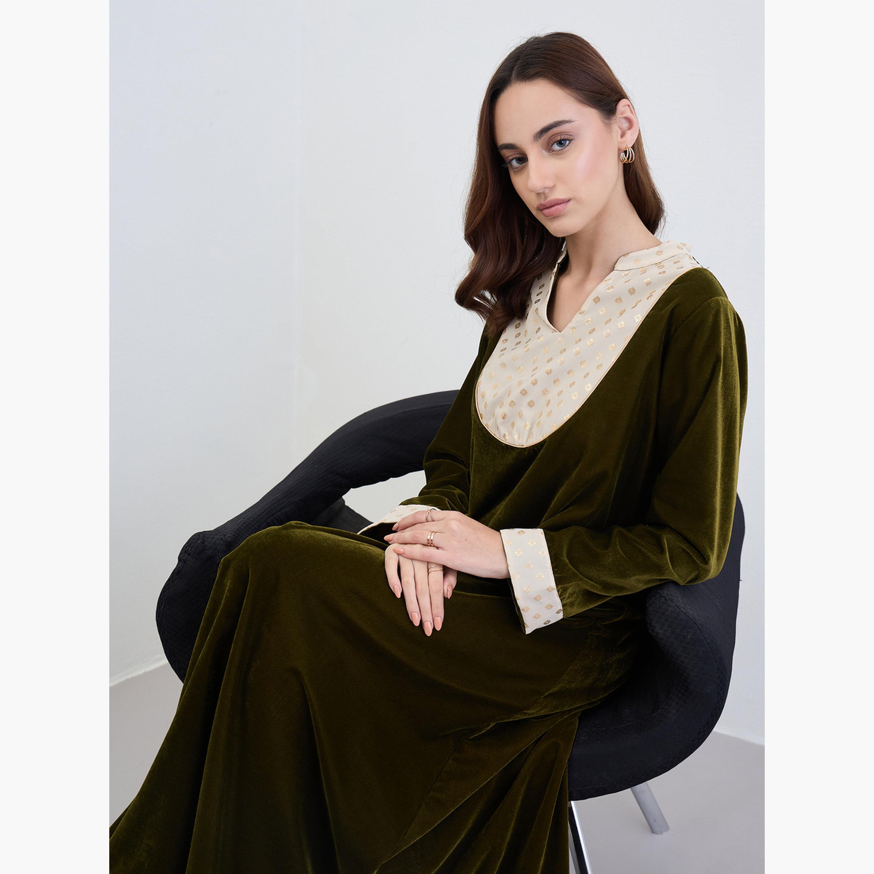 Amirah X Styli Olive Velvet Printed Neckline Jalabiya-women-arabicclothing-jalabiyas-image-4