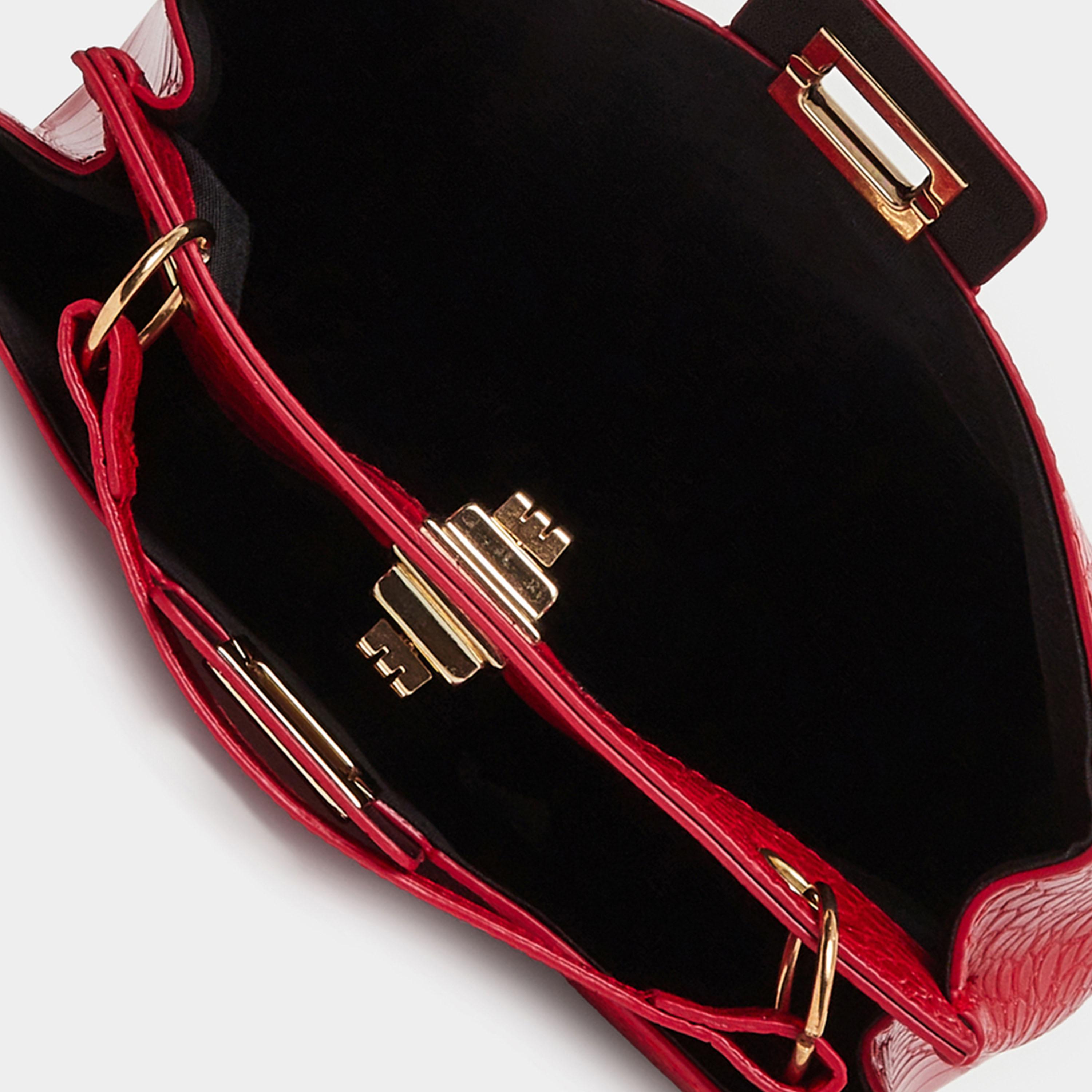 ستايلي - شنطة يد نسائية حمراء بنقشة جلد التمساح-women-bagsandwallets-handbags-image-4