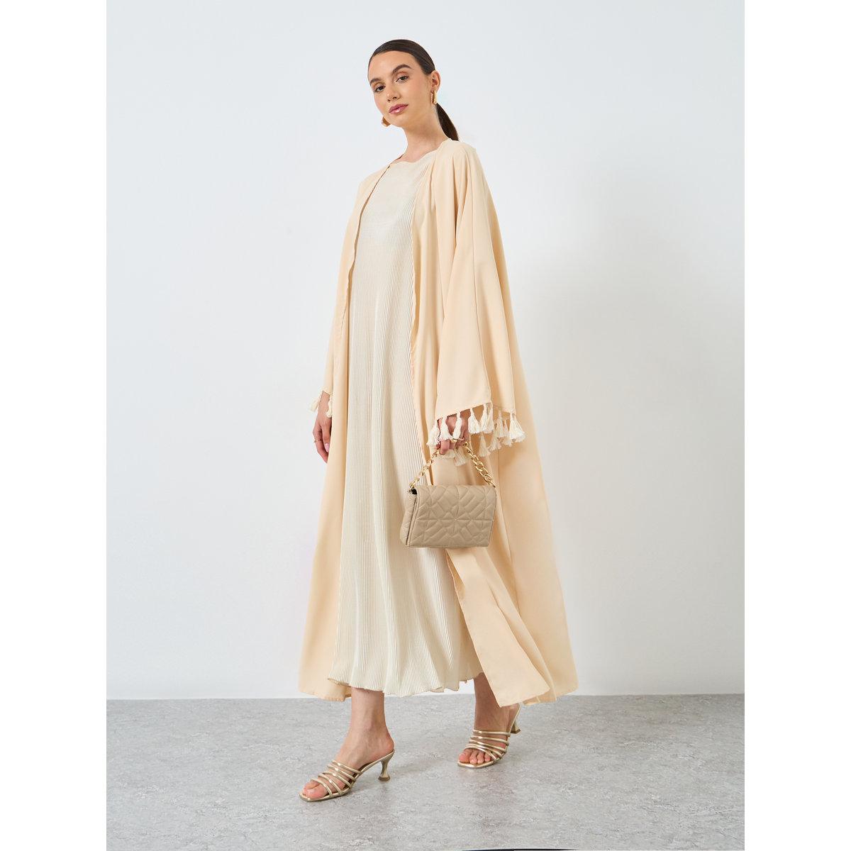 عباية مفتوحة بتفاصيل شراشيب-women-arabicclothing-abayas-image-1