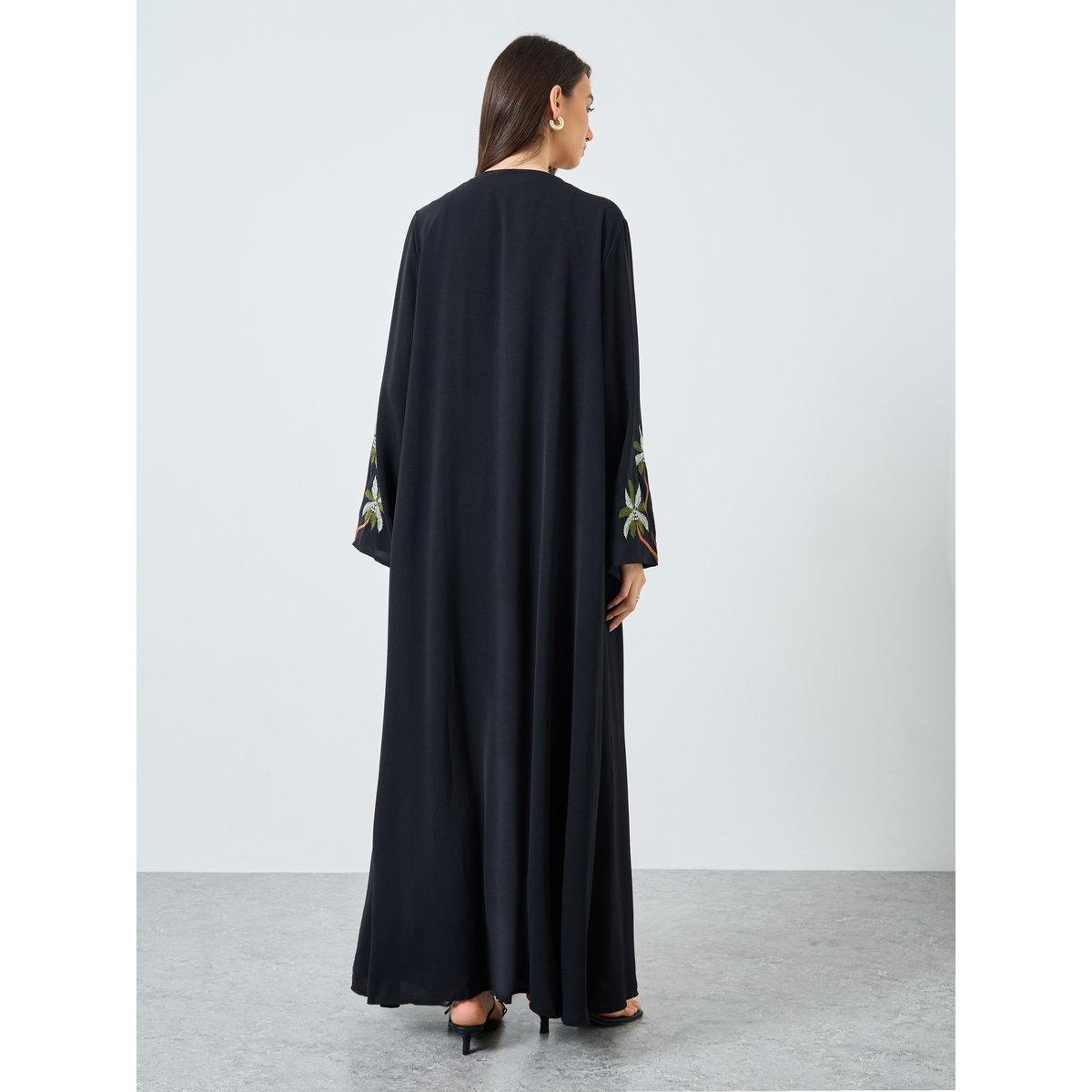 عباية بتفاصيل مُطرزة مفتوحة من الأمام-women-arabicclothing-abayas-image-5