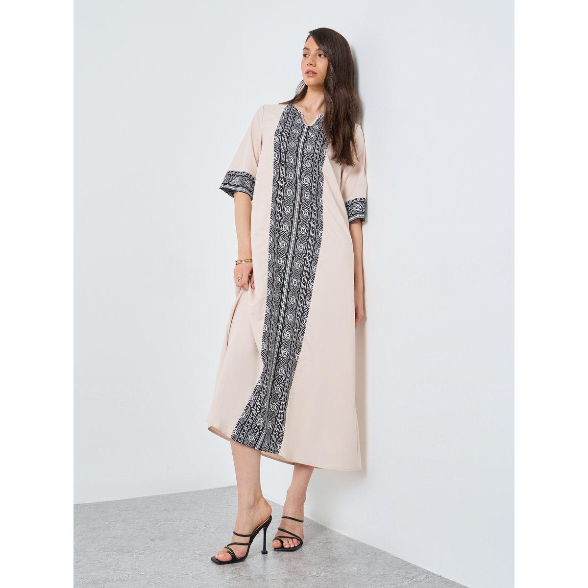 Take Two Contrast Print Maxi Jalabiya with 3/4 Sleeve-women-arabicclothing-jalabiyas-image-2