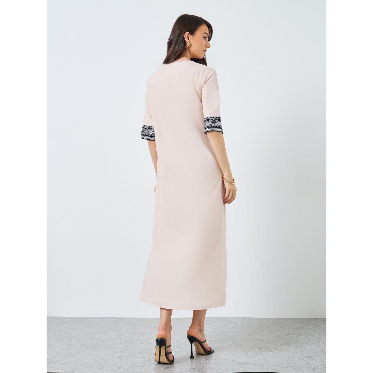 Take Two Contrast Print Maxi Jalabiya with 3/4 Sleeve-women-arabicclothing-jalabiyas-image-5