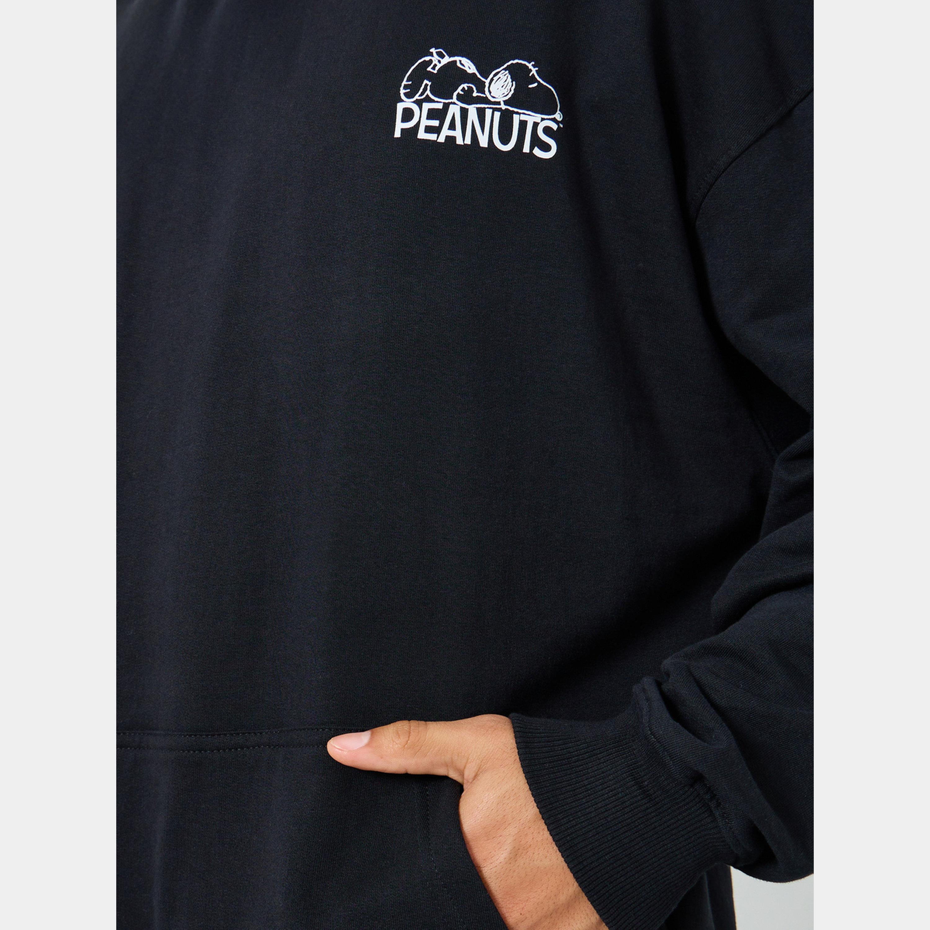 Styli Men Black Snoopy Graphic Print Oversized Hoodie-men-winterwear-hoodiesandsweatshirts-image-4