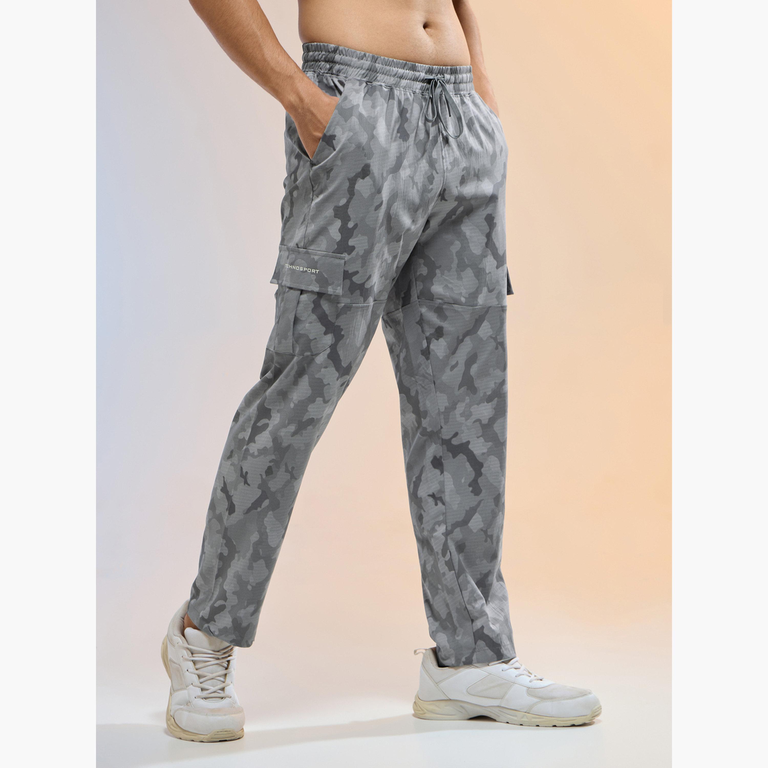 بنطال رياضي كارجو مطبوع بقصة مستقيمة-men-clothing-sportswearandactivewear-bottoms-image-2