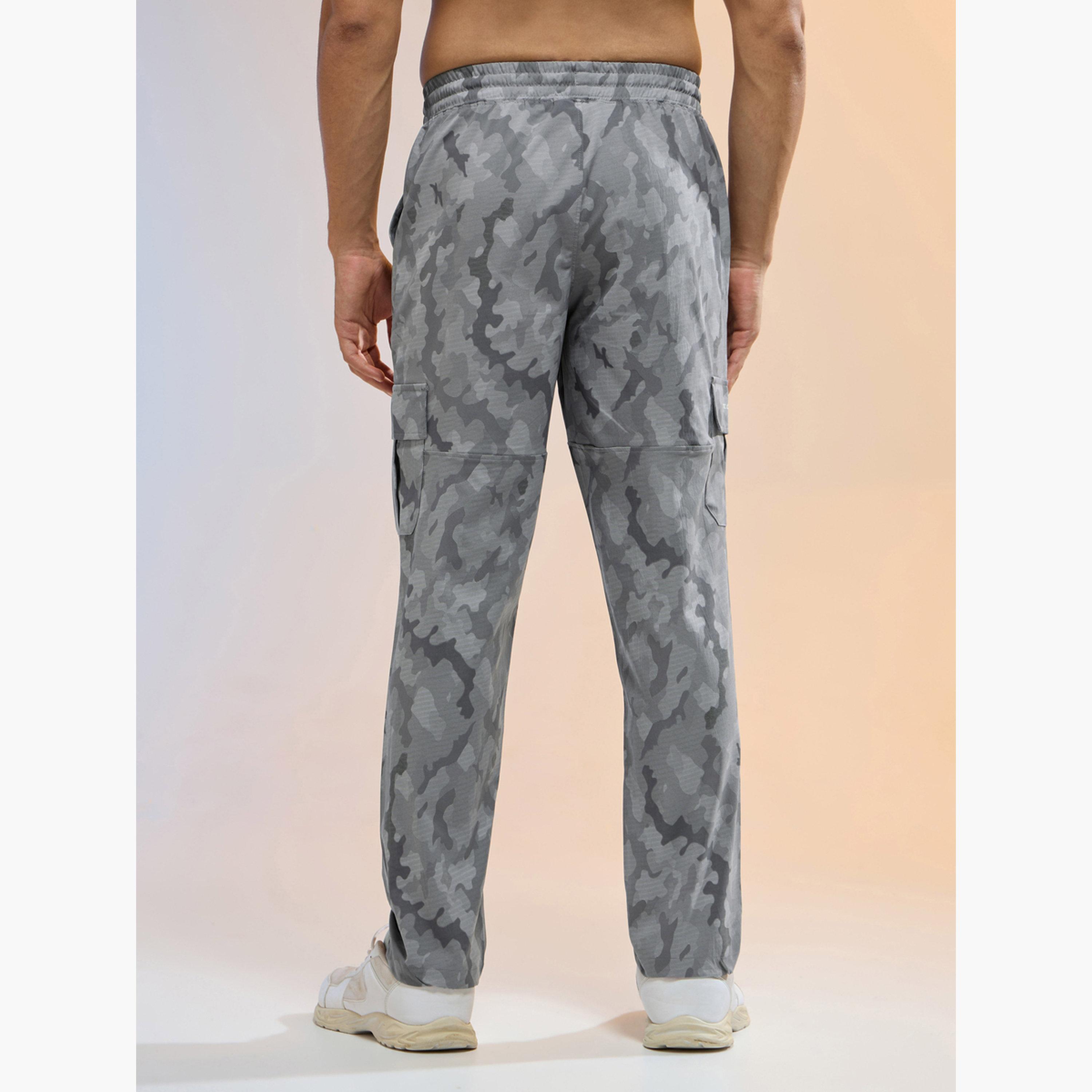 بنطال رياضي كارجو مطبوع بقصة مستقيمة-men-clothing-sportswearandactivewear-bottoms-image-3