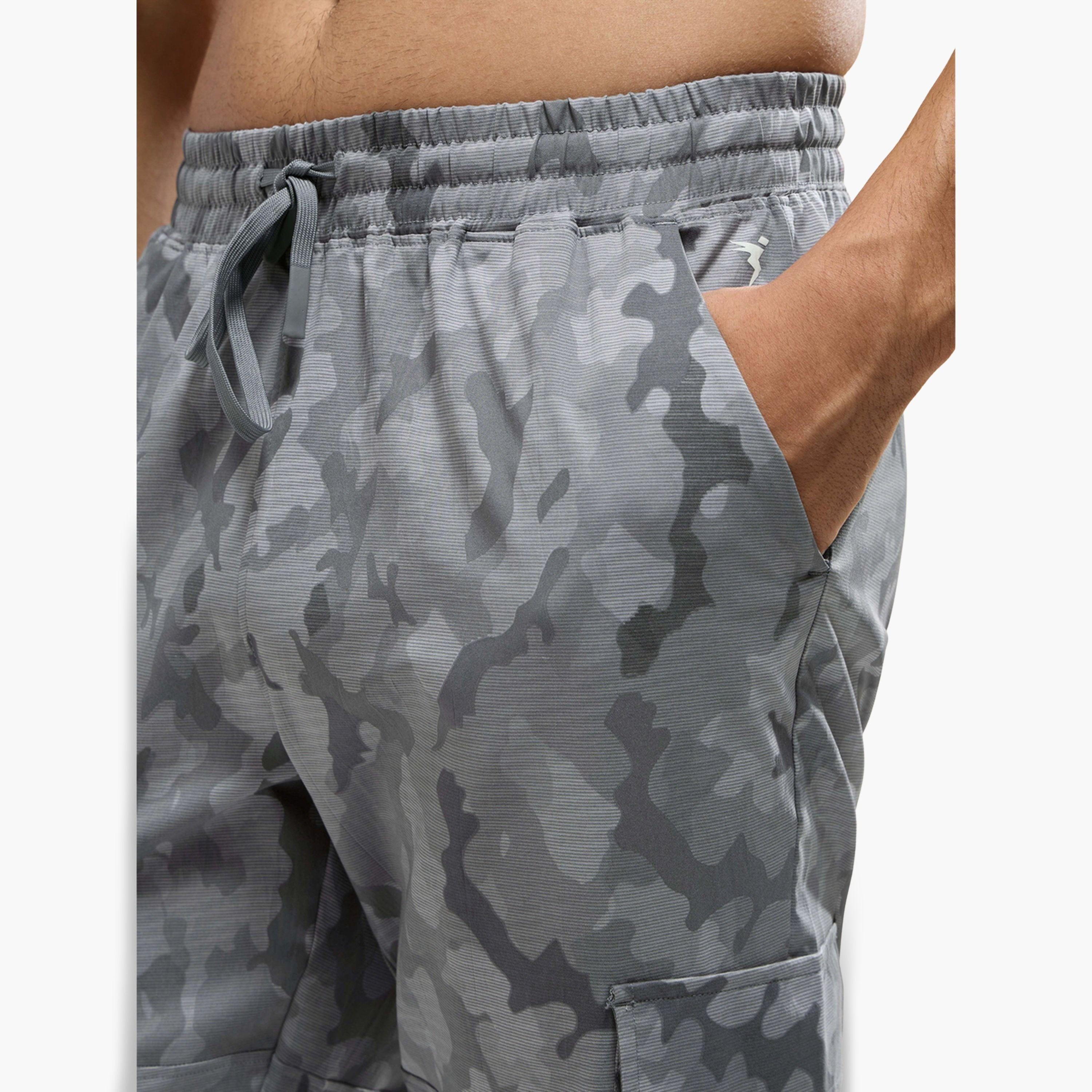 بنطال رياضي كارجو مطبوع بقصة مستقيمة-men-clothing-sportswearandactivewear-bottoms-image-4