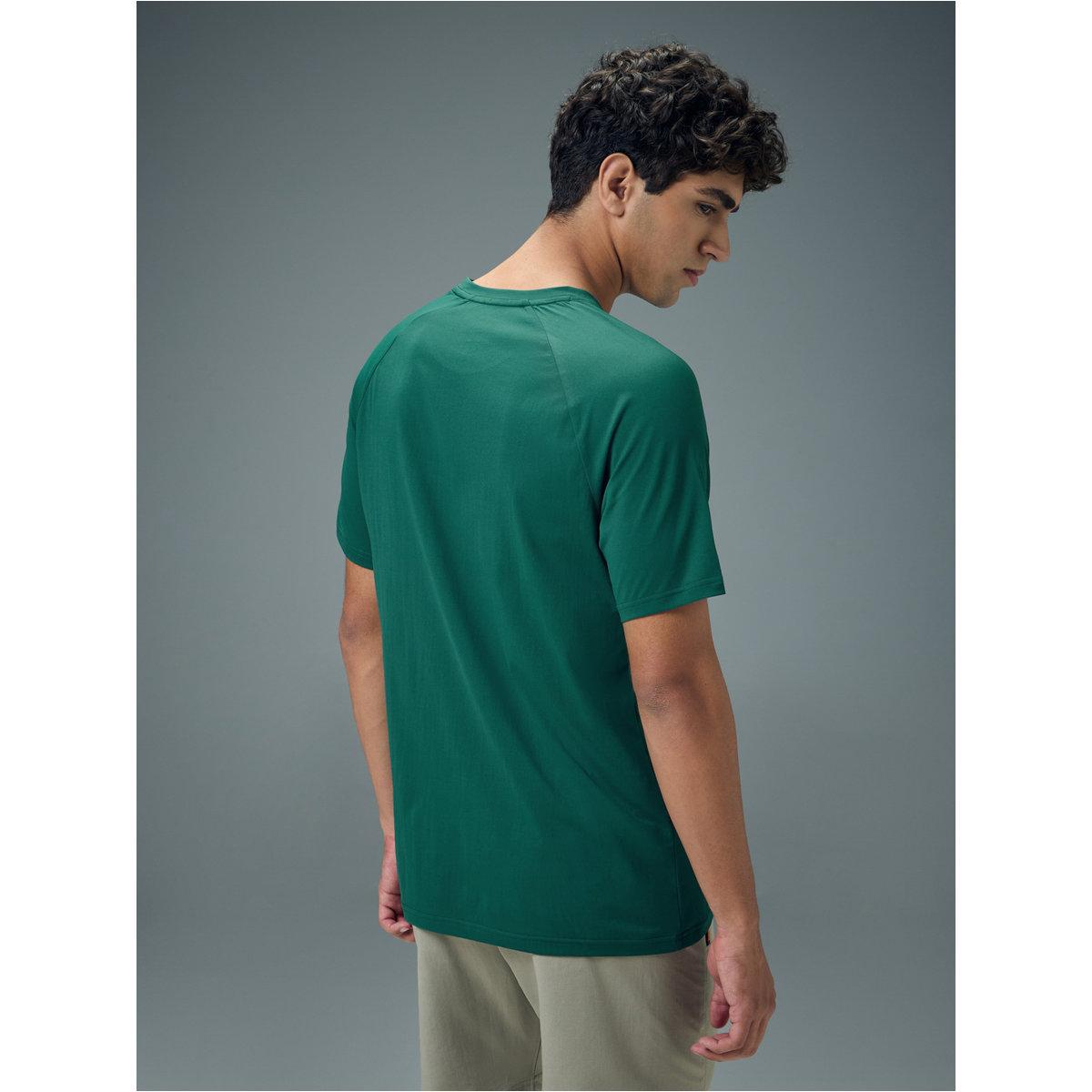 تيشيرت بقصة سليم فيت وطبعة كتابة-men-clothing-tshirtsandpolos-tshirts-image-5