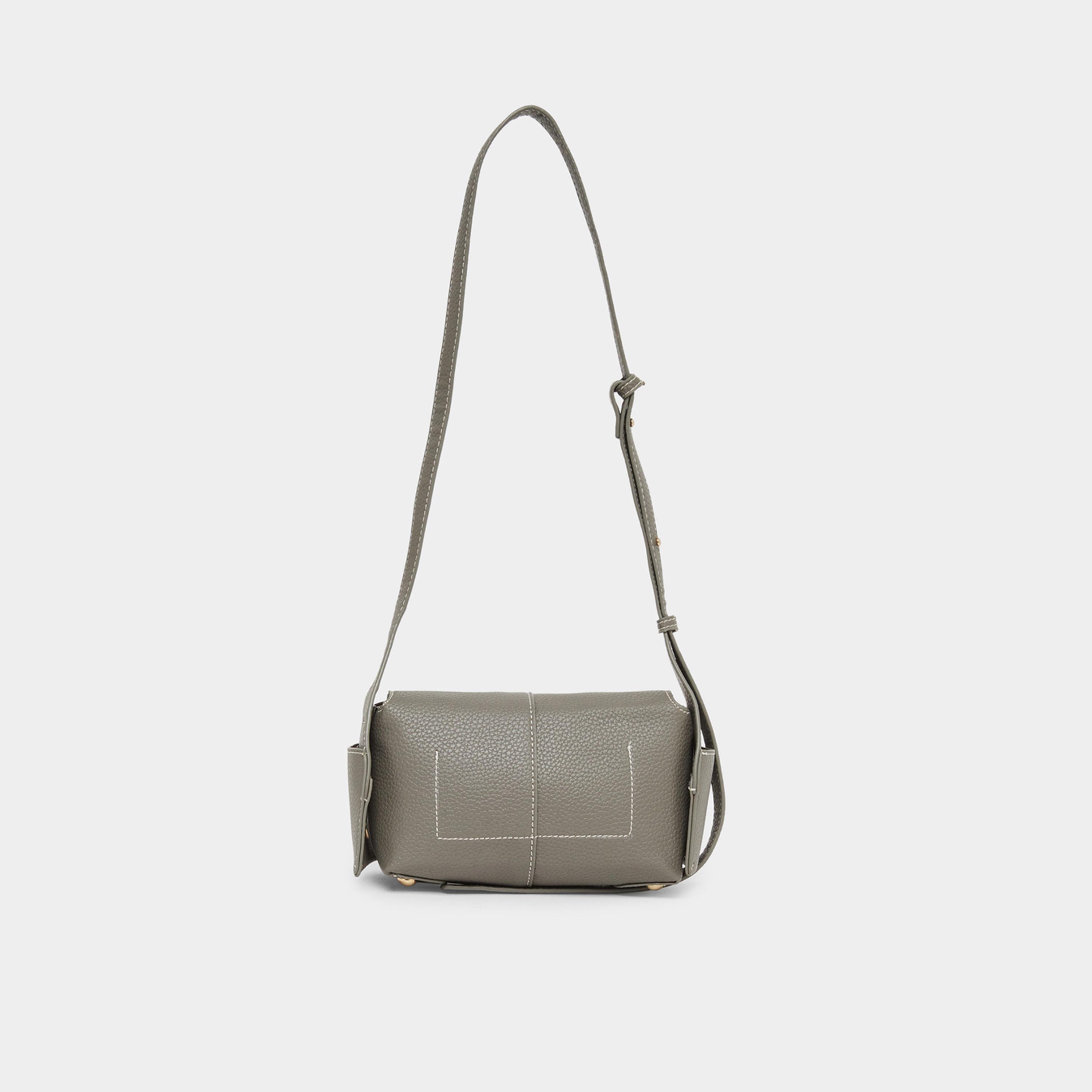 ستايلي - شنطة كتف رمادية مزخرفة بحزام قابل للتعديل-women-bagsandwallets-handbags-image-3